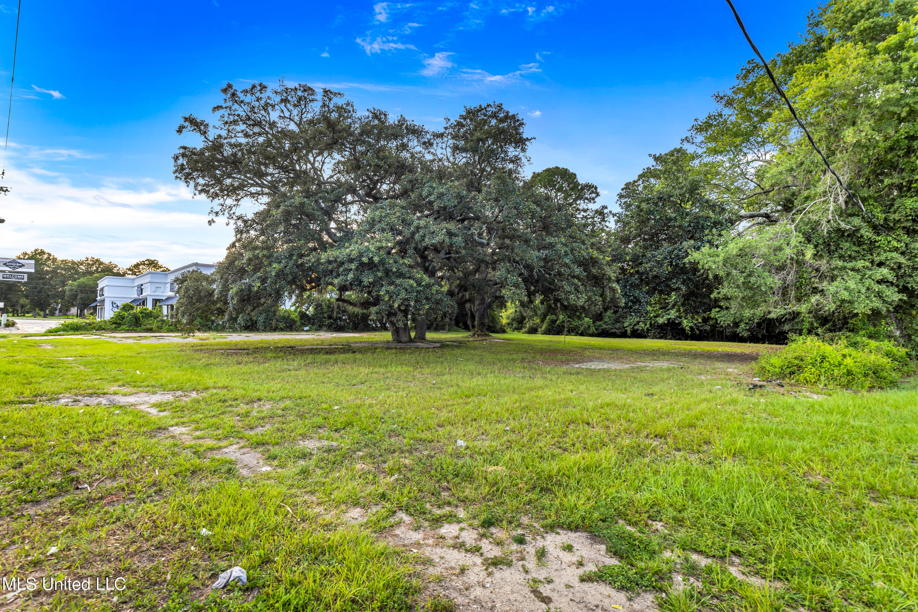 1864 E Pass Road Property Photo 13