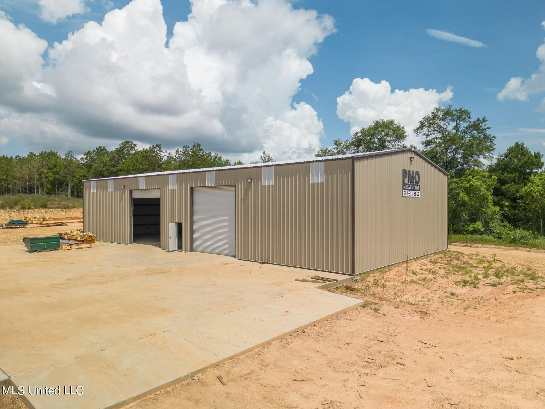 2415 Us Hwy 49 Property Photo 3
