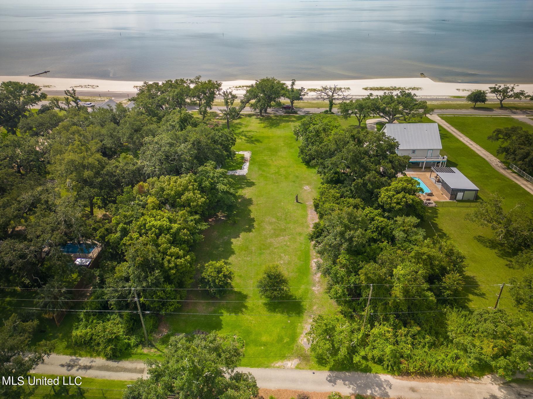936 E Beach Boulevard Property Photo 2