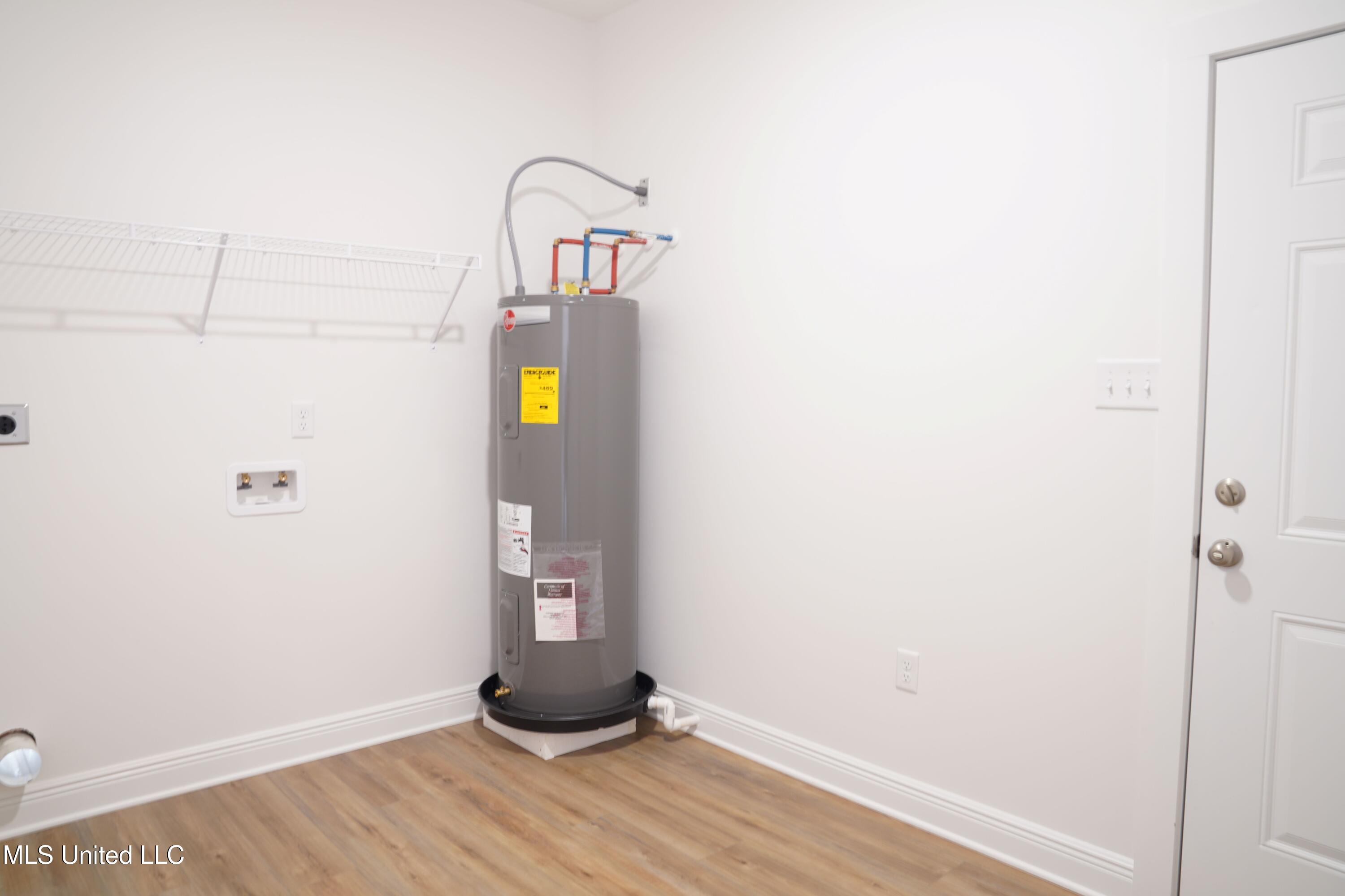 13463 Mary Avenue Property Photo 12