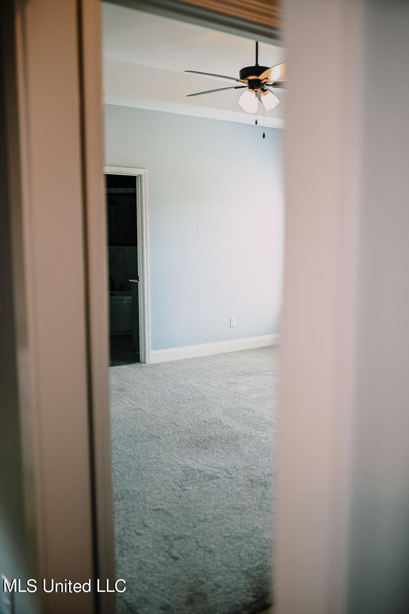 1150 Howell Way Property Photo 17