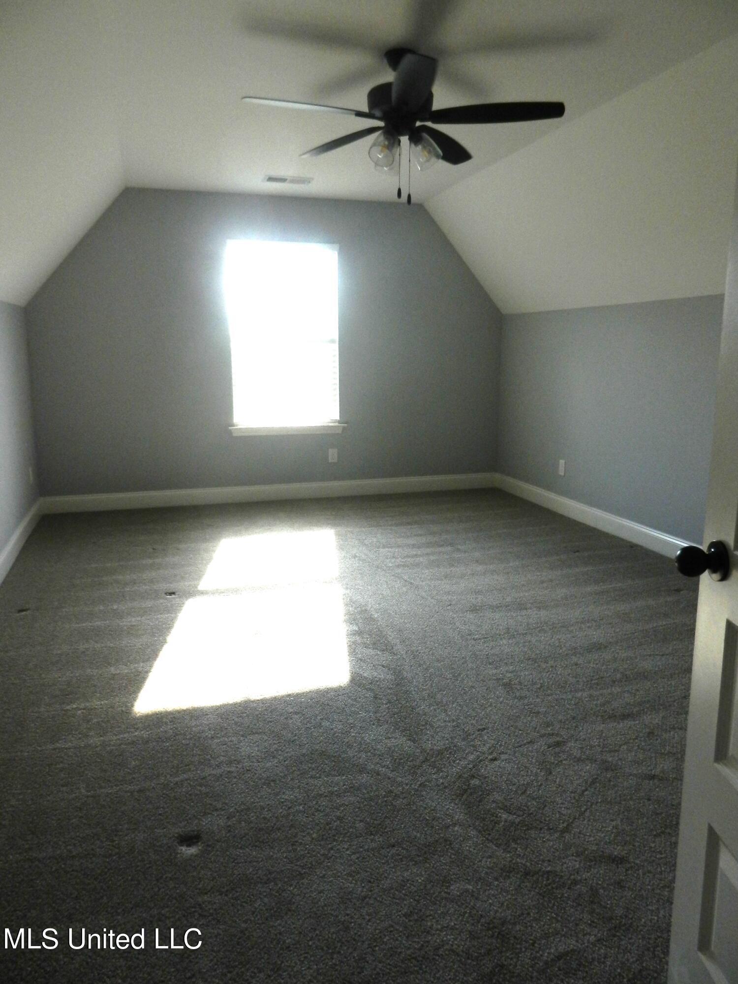 1150 Howell Way Property Photo 26