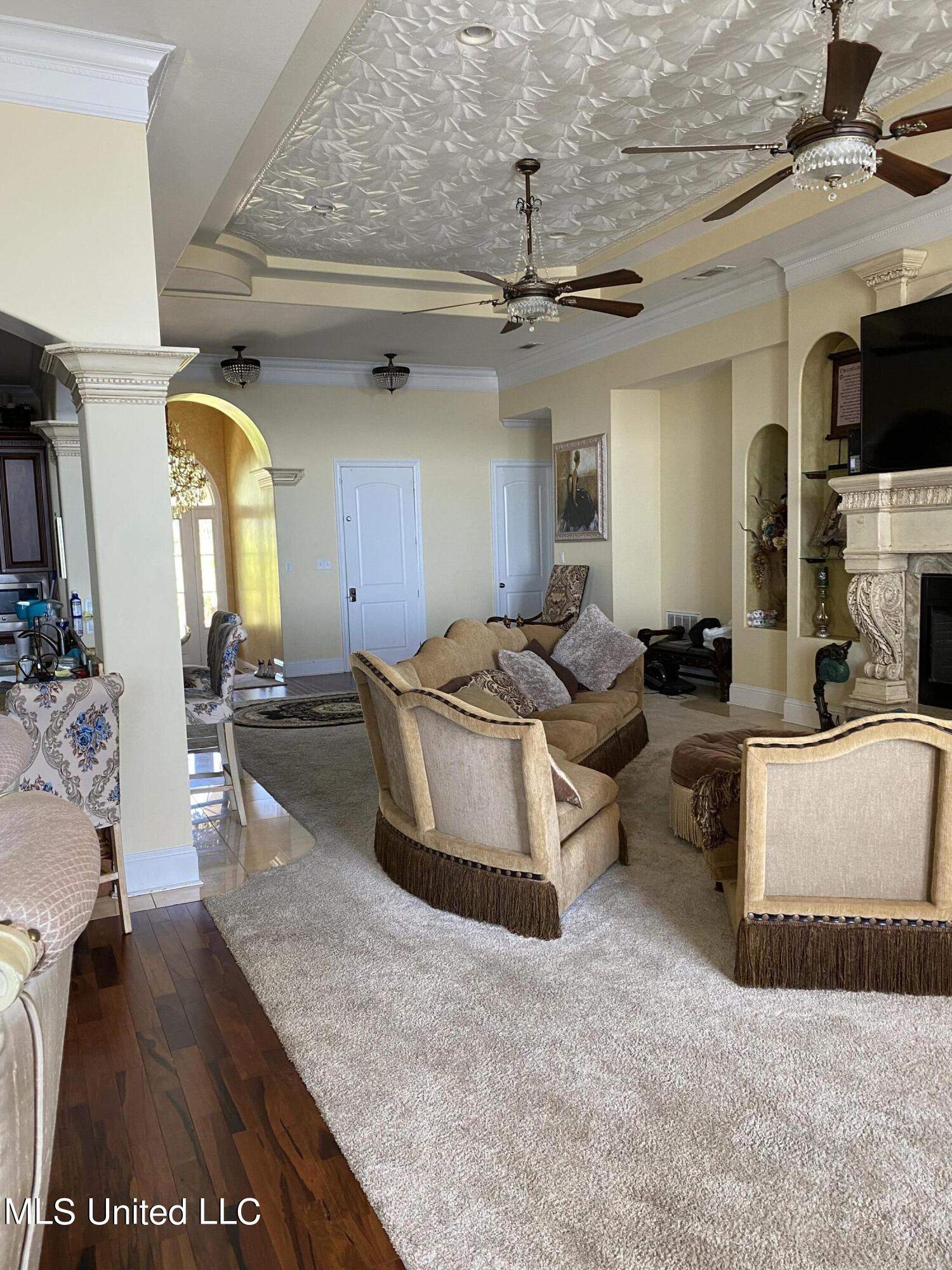 15105 Hummingbird Lane Property Photo 18