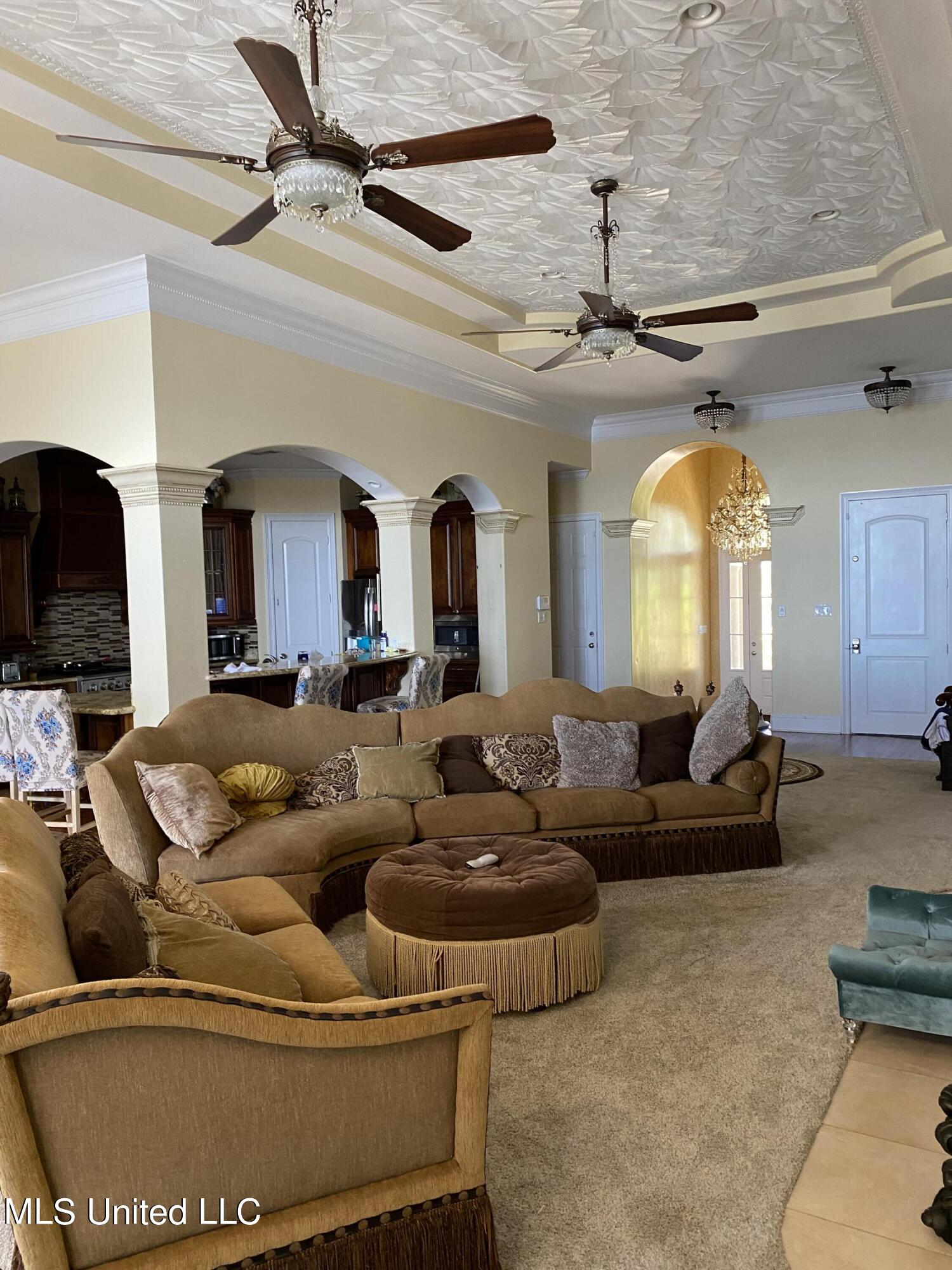 15105 Hummingbird Lane Property Photo 19