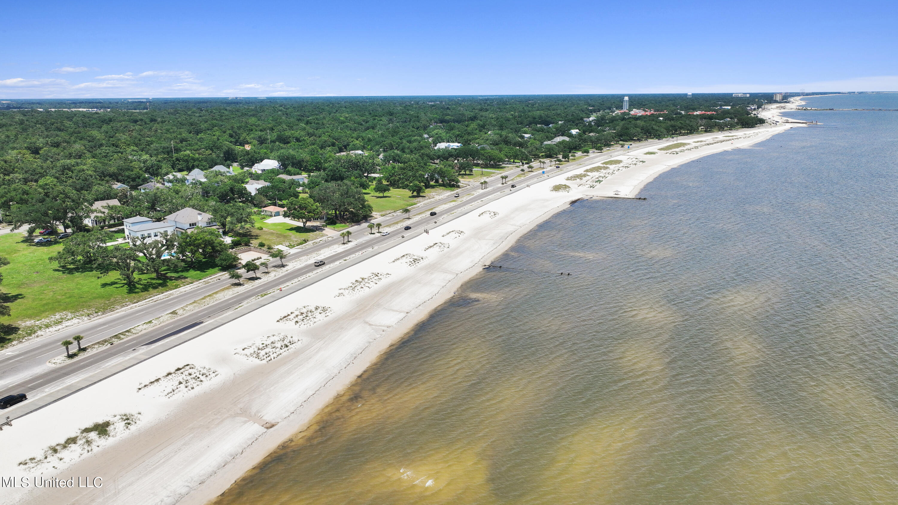 922 E Beach Boulevard Property Photo 132