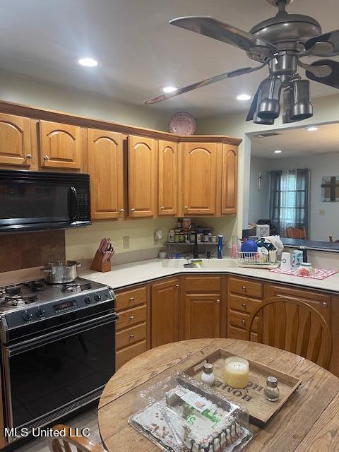 100 Renshaw Road Property Photo 4