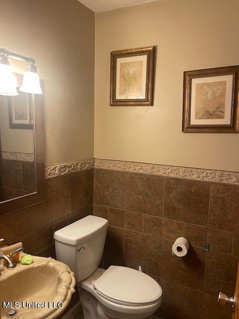 100 Renshaw Road Property Photo 10