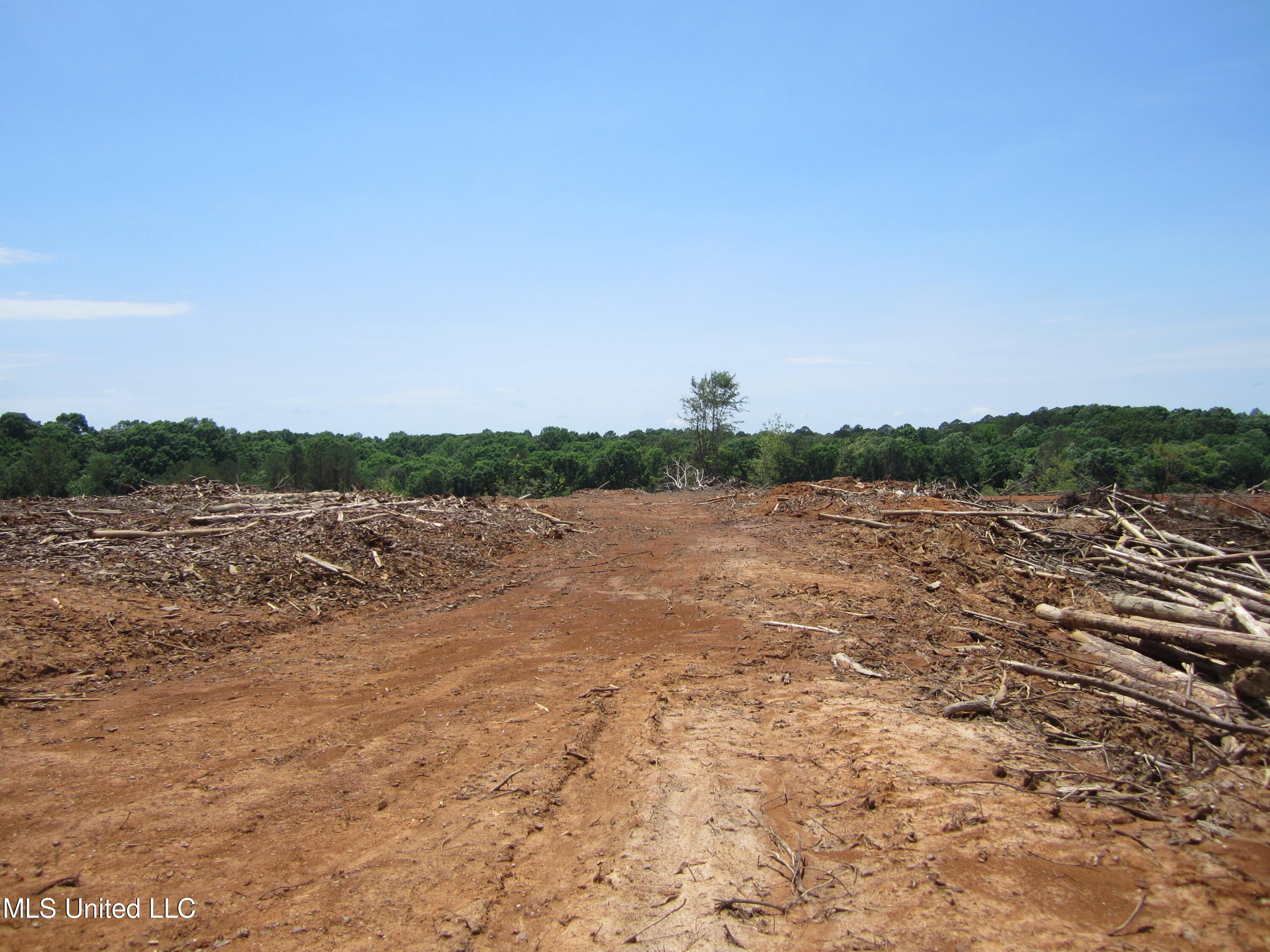 Co Rd 7 Property Photo 3
