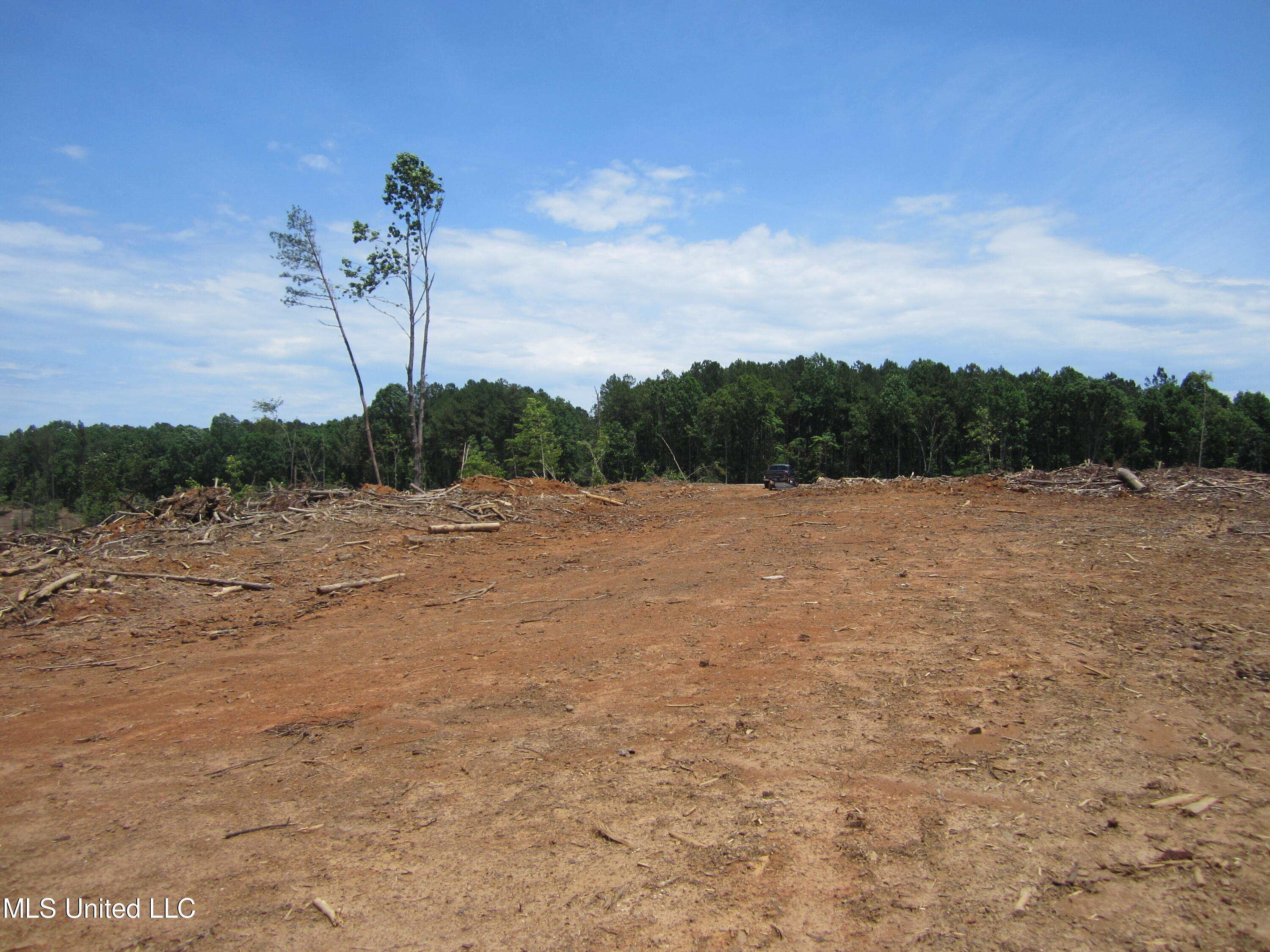 Co Rd 7 Property Photo 5