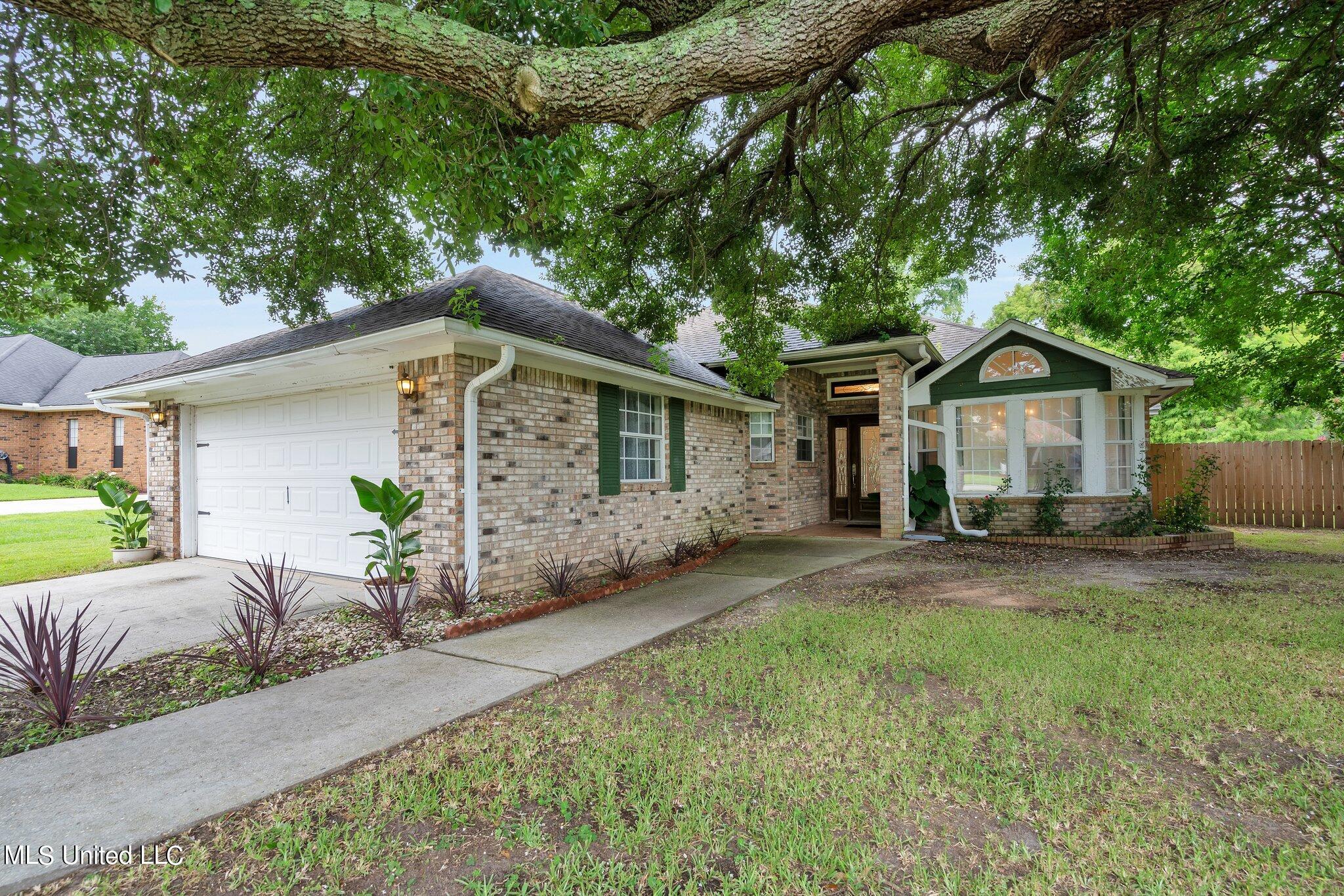 2531 Brighton Circle Property Photo