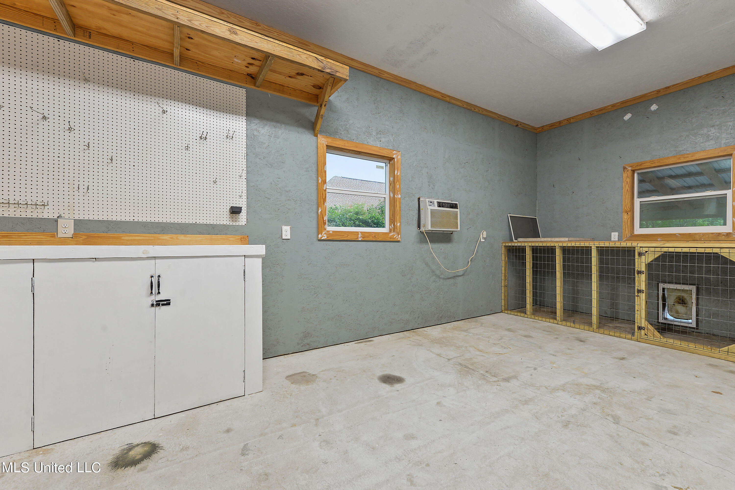 100 Hickory Lane Property Photo 25
