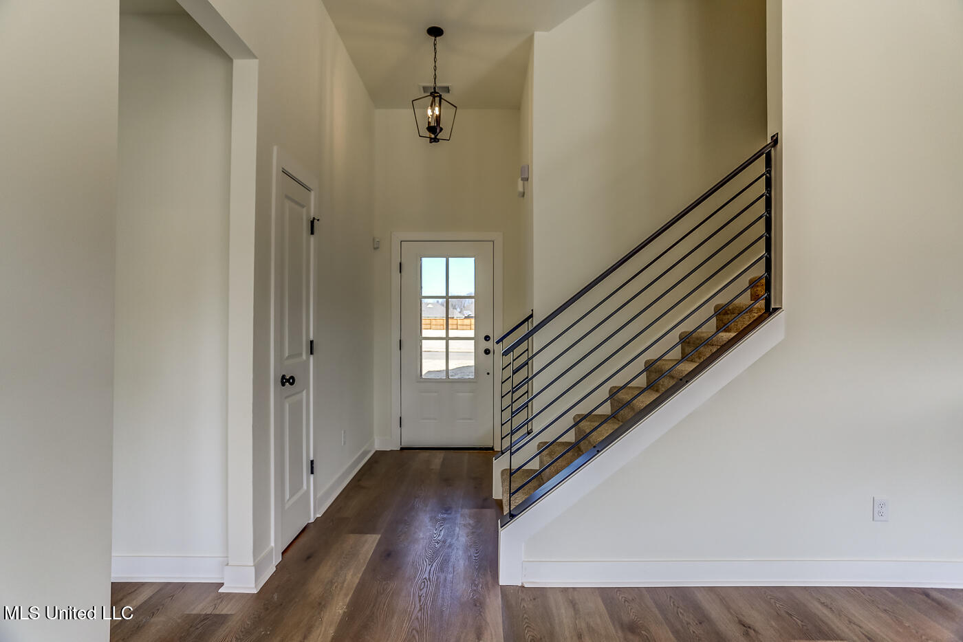 6547 Carmel Pointe Property Photo 6
