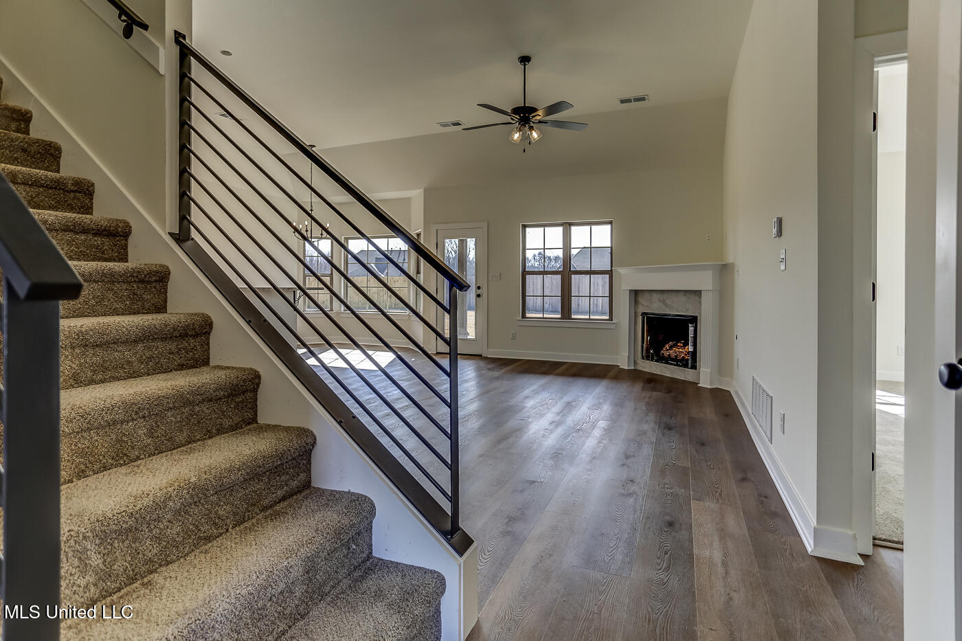 6547 Carmel Pointe Property Photo 9