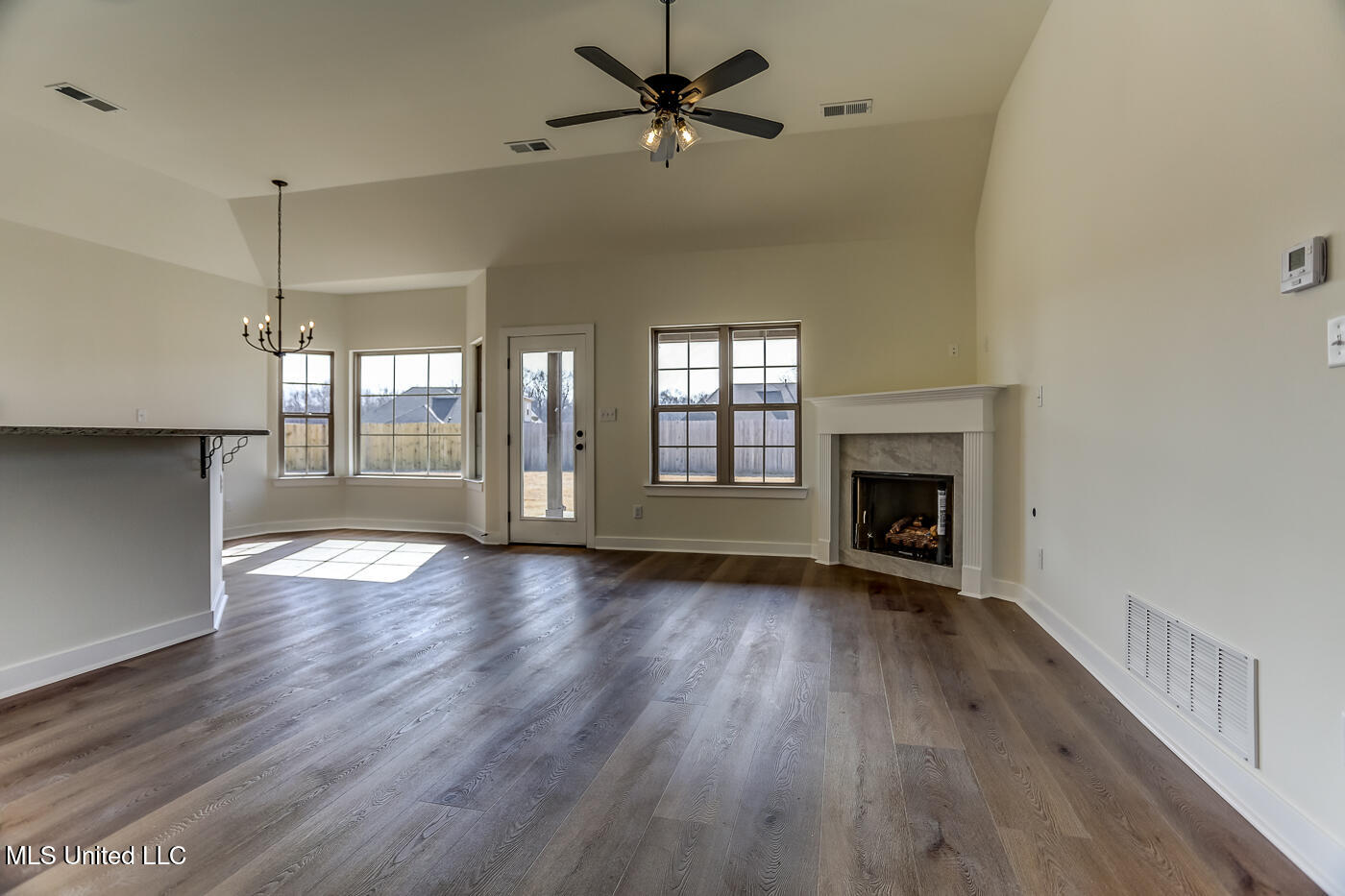 6547 Carmel Pointe Property Photo 10
