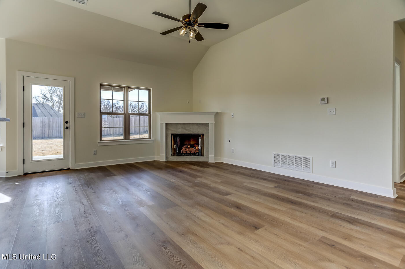6547 Carmel Pointe Property Photo 12
