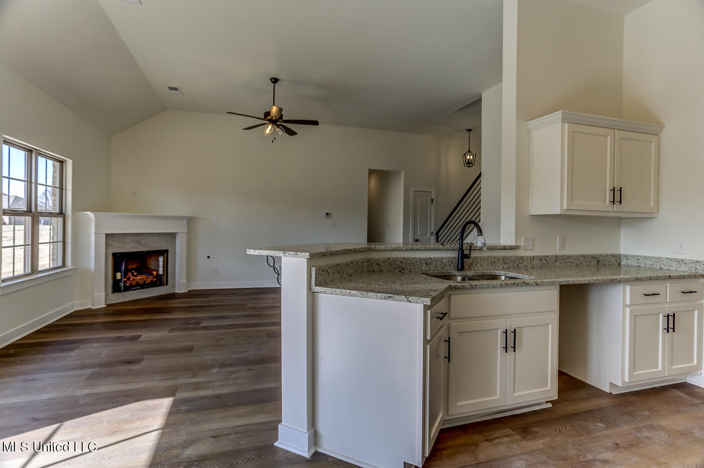 6547 Carmel Pointe Property Photo 15