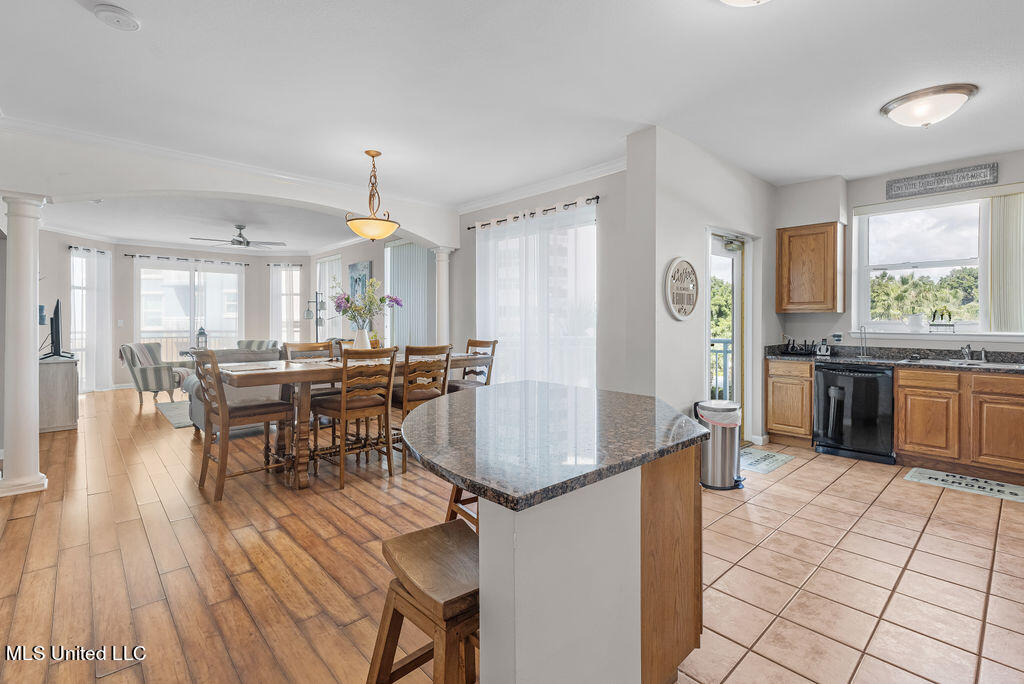 2230 Beach Drive Property Photo 2