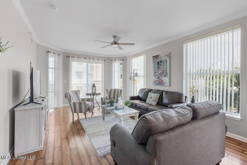 2230 Beach Drive Property Photo 8