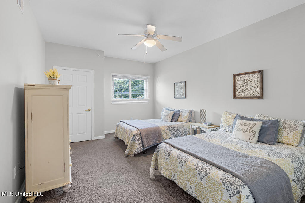 2230 Beach Drive Property Photo 19