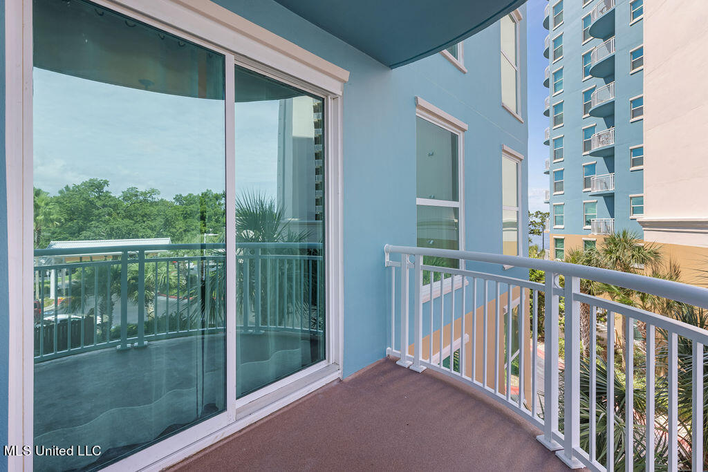 2230 Beach Drive Property Photo 23