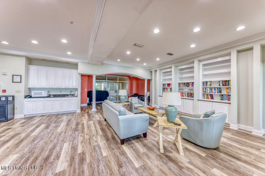 2230 Beach Drive Property Photo 35