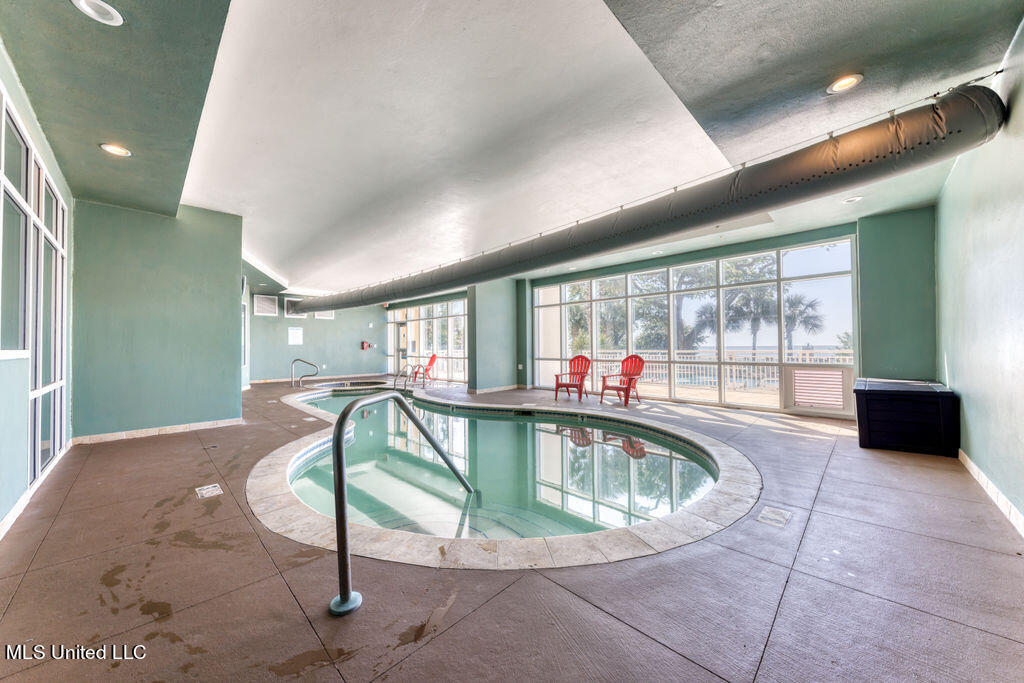 2230 Beach Drive Property Photo 49