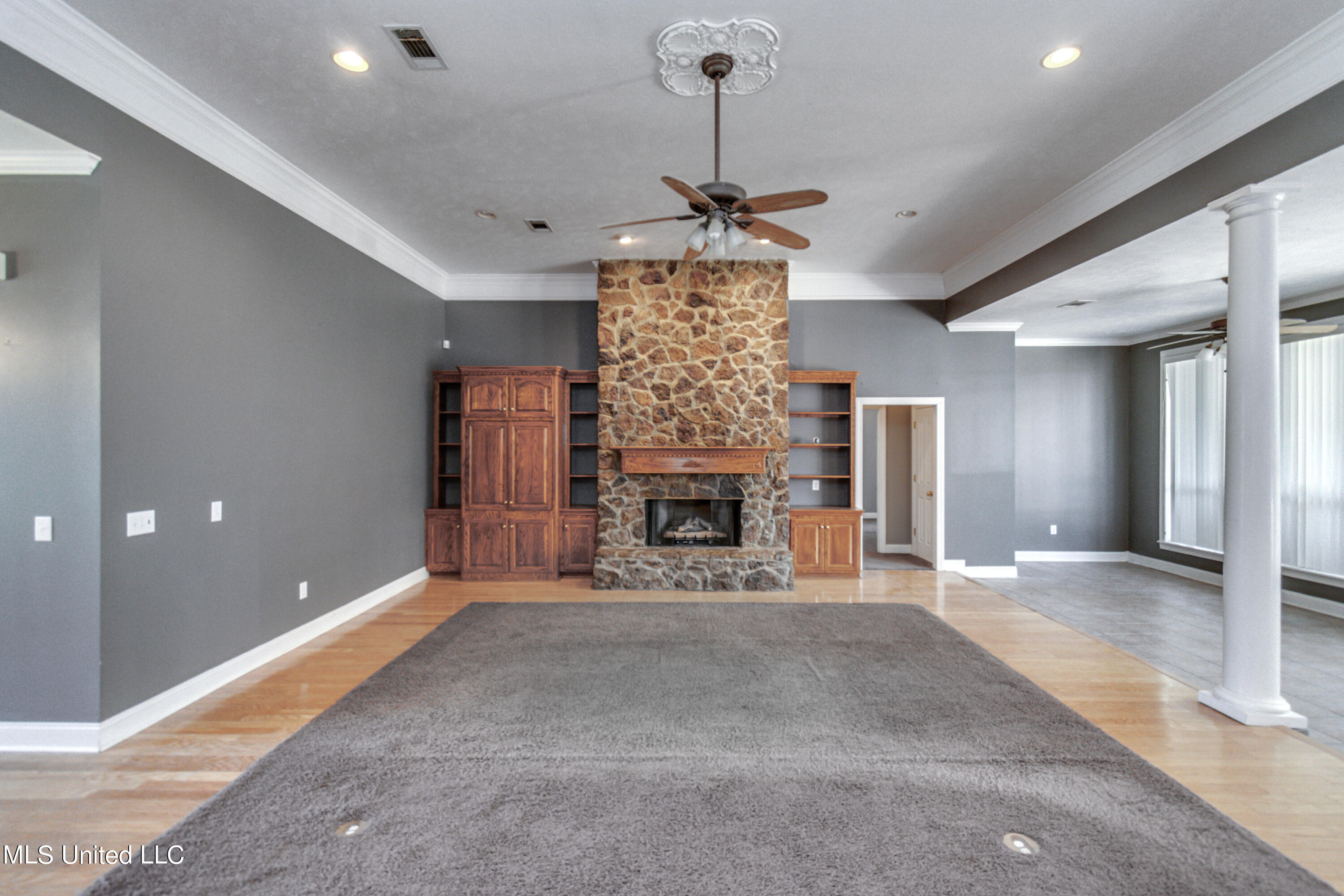 150 Hope Lane Property Photo 8