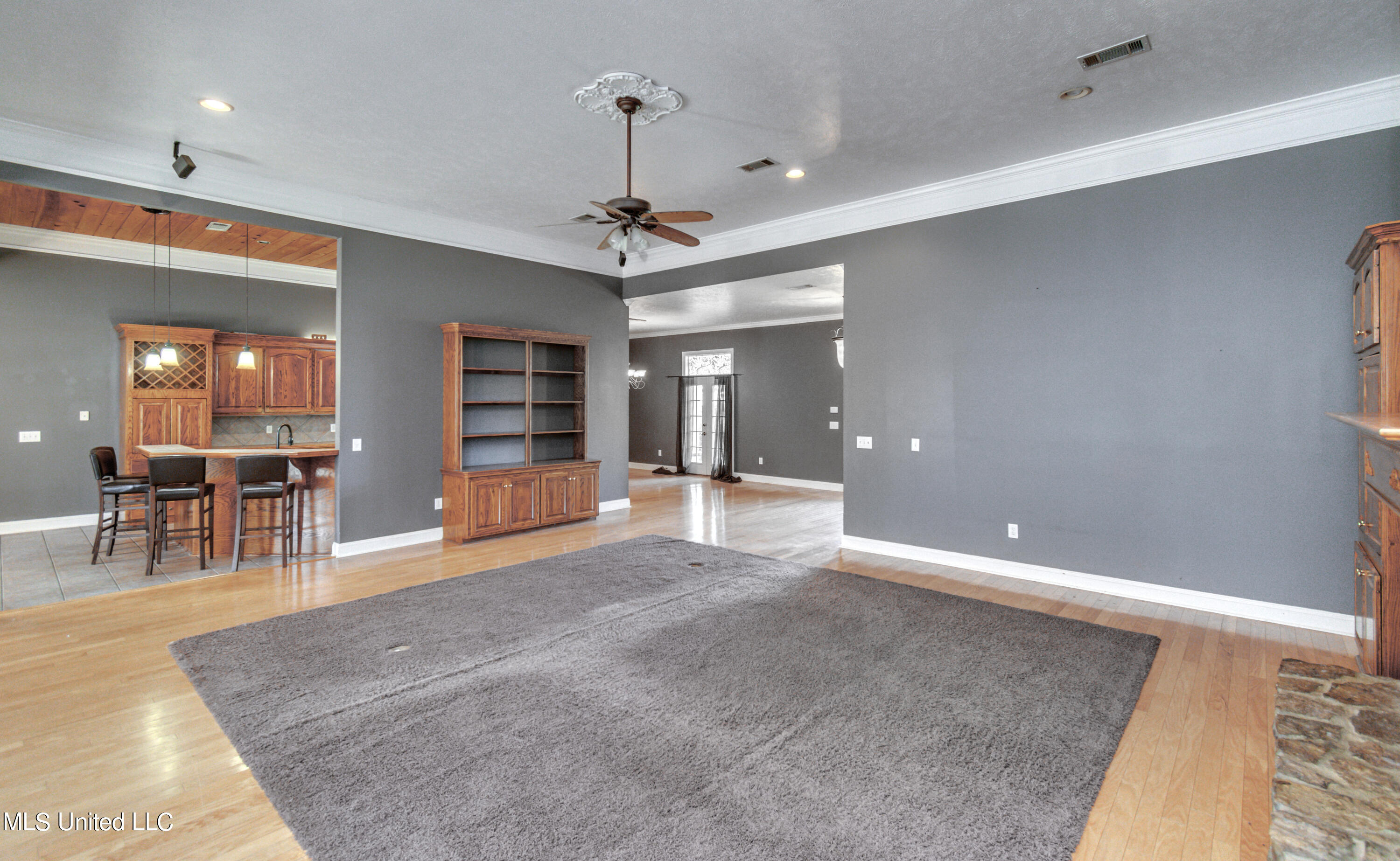 150 Hope Lane Property Photo 10