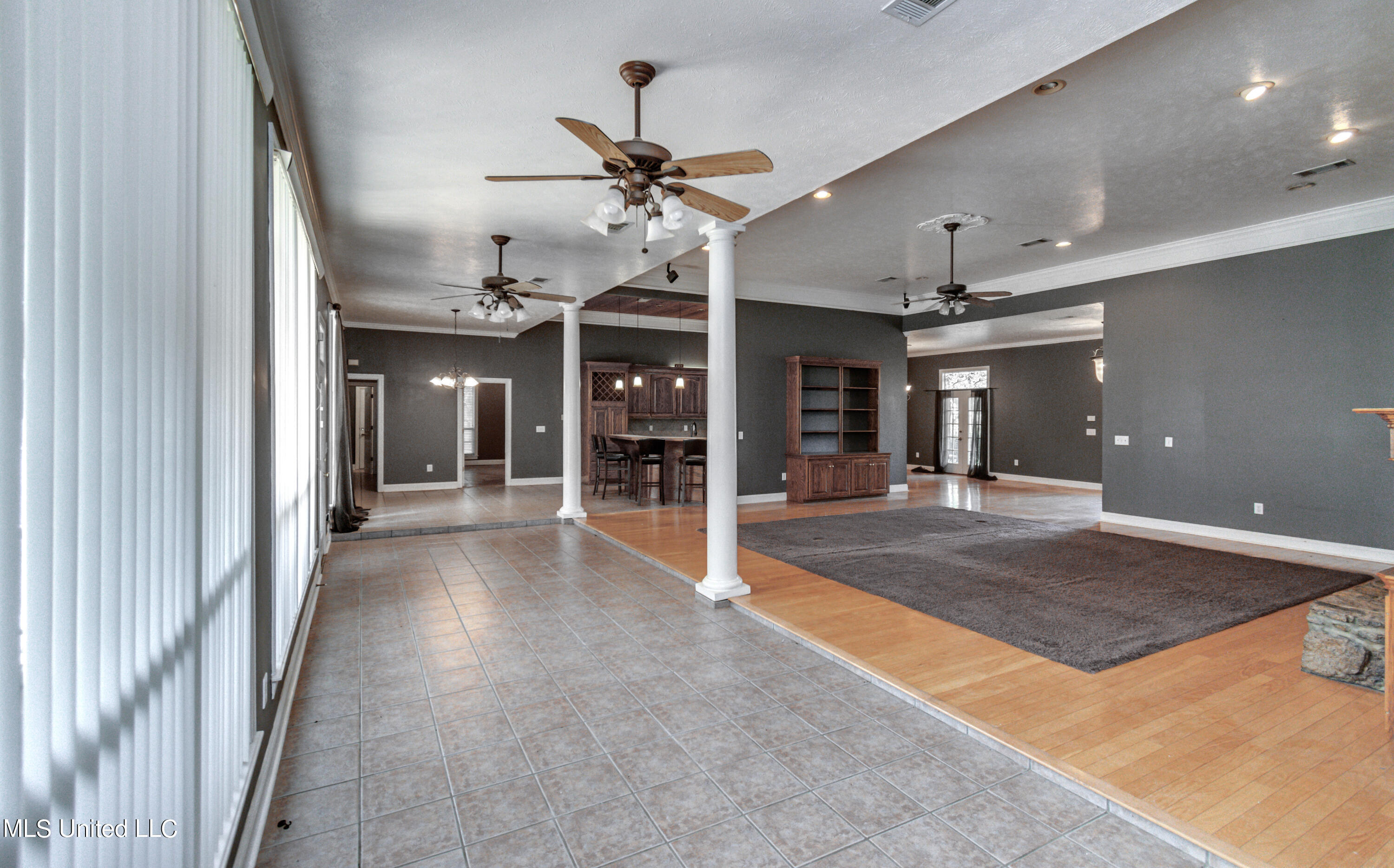150 Hope Lane Property Photo 12