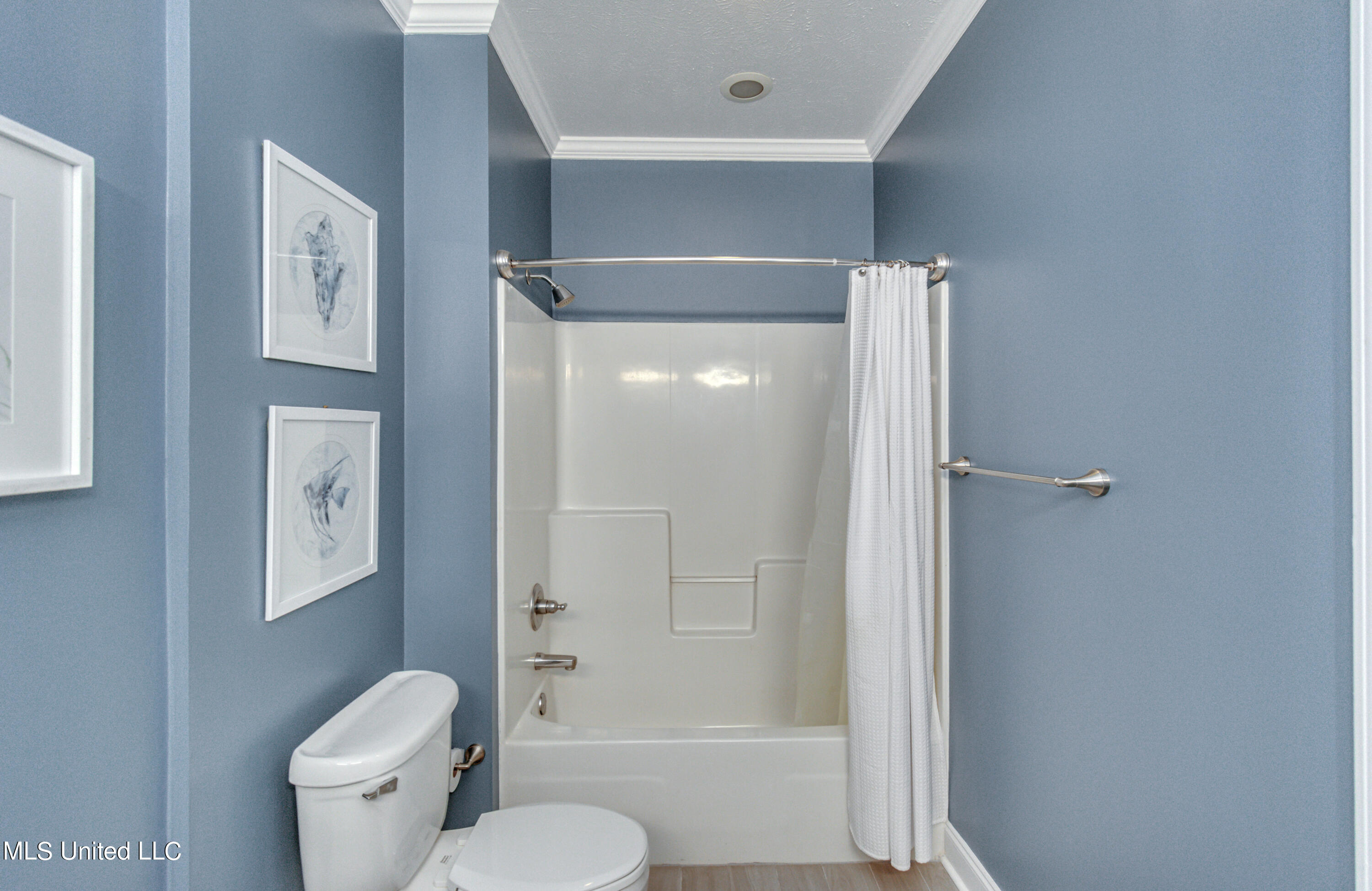 150 Hope Lane Property Photo 17