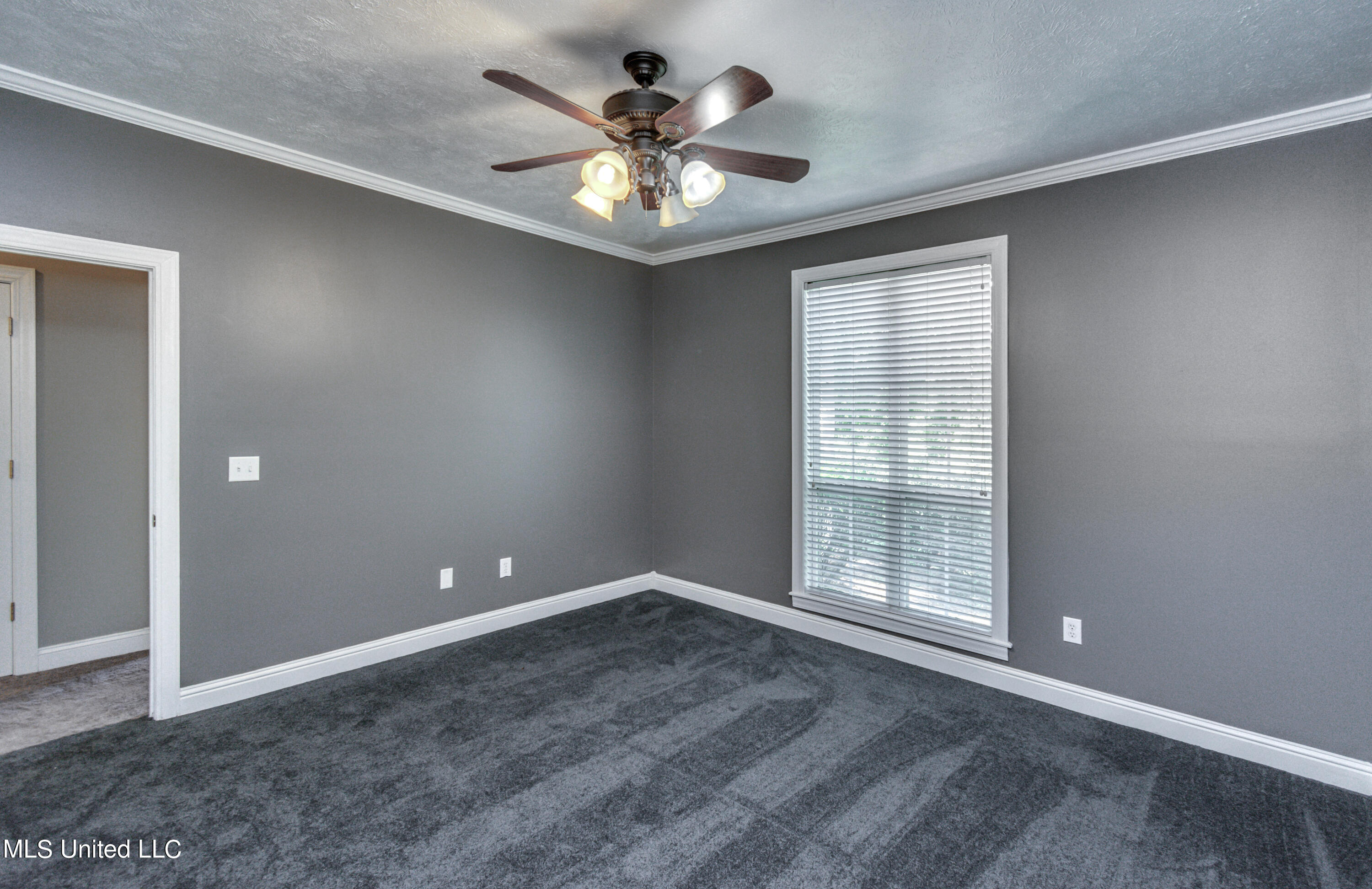 150 Hope Lane Property Photo 19