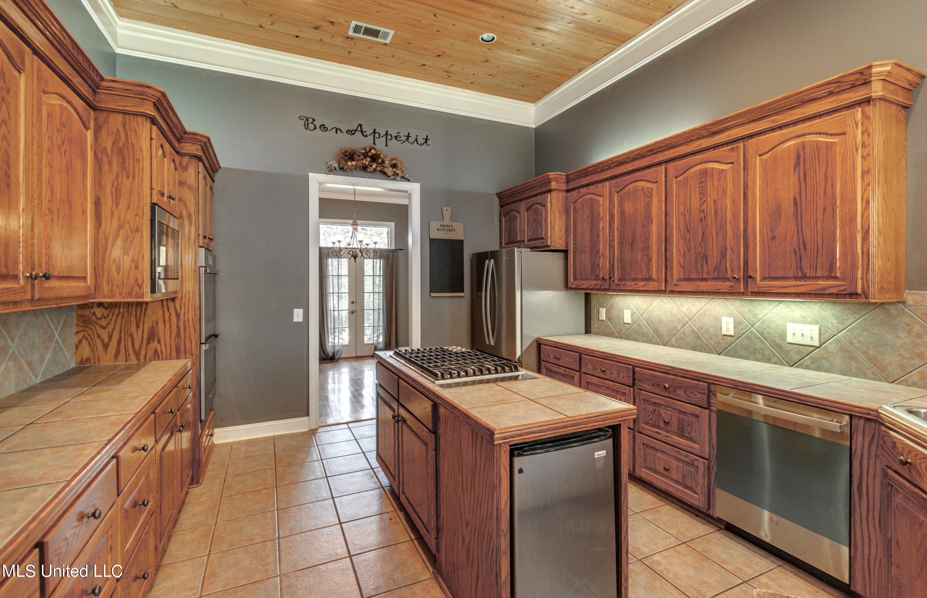 150 Hope Lane Property Photo 26