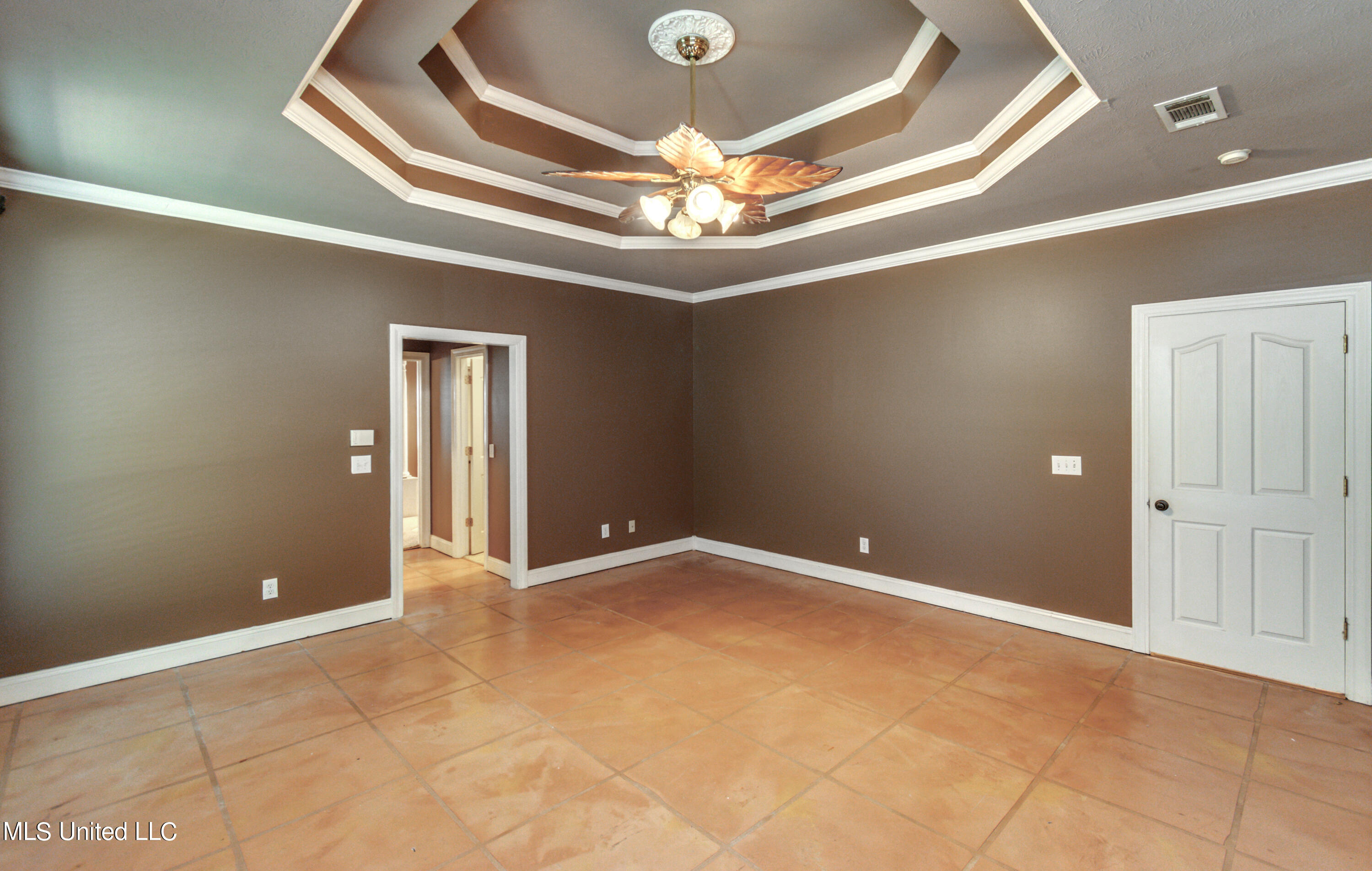 150 Hope Lane Property Photo 31