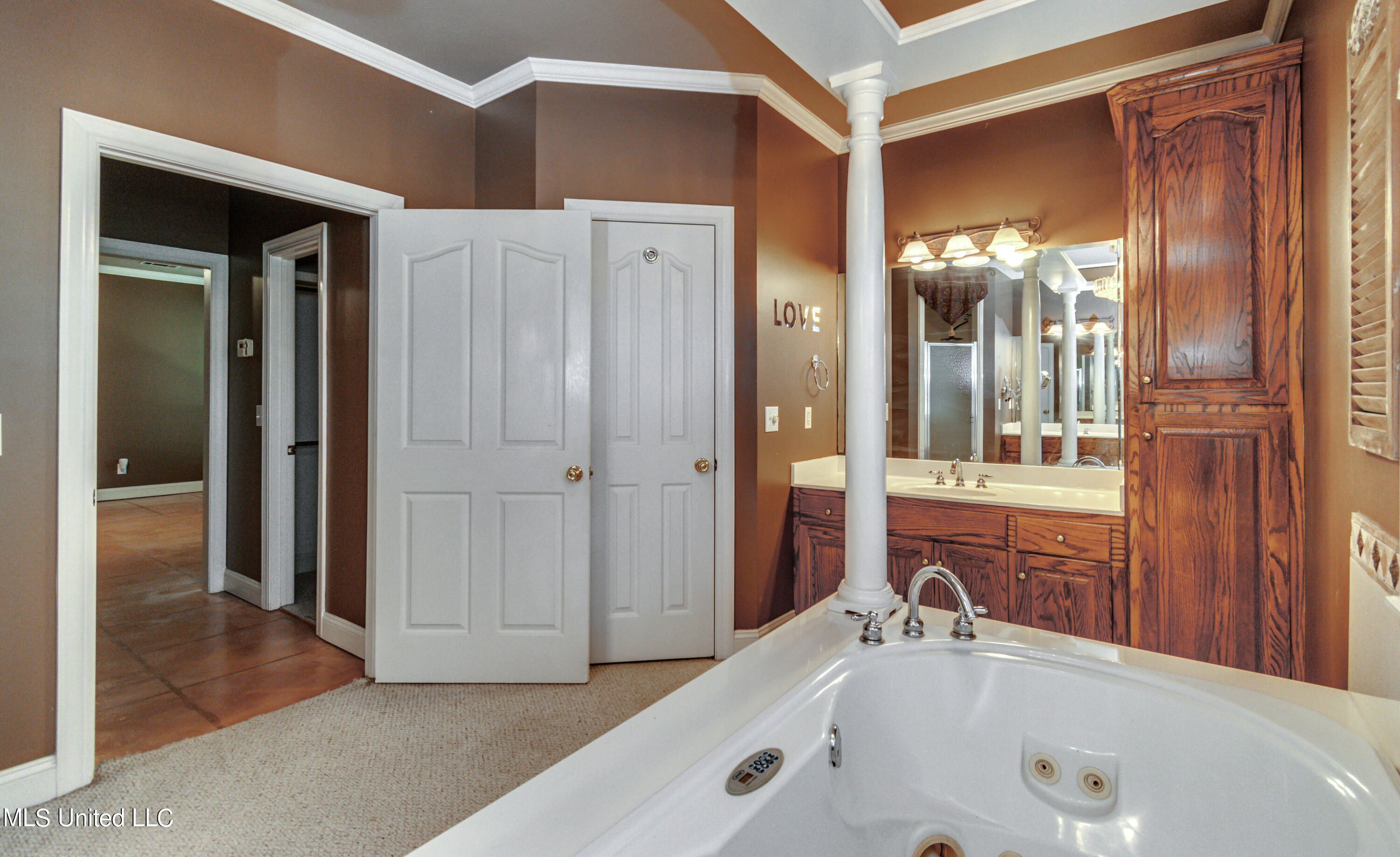 150 Hope Lane Property Photo 38