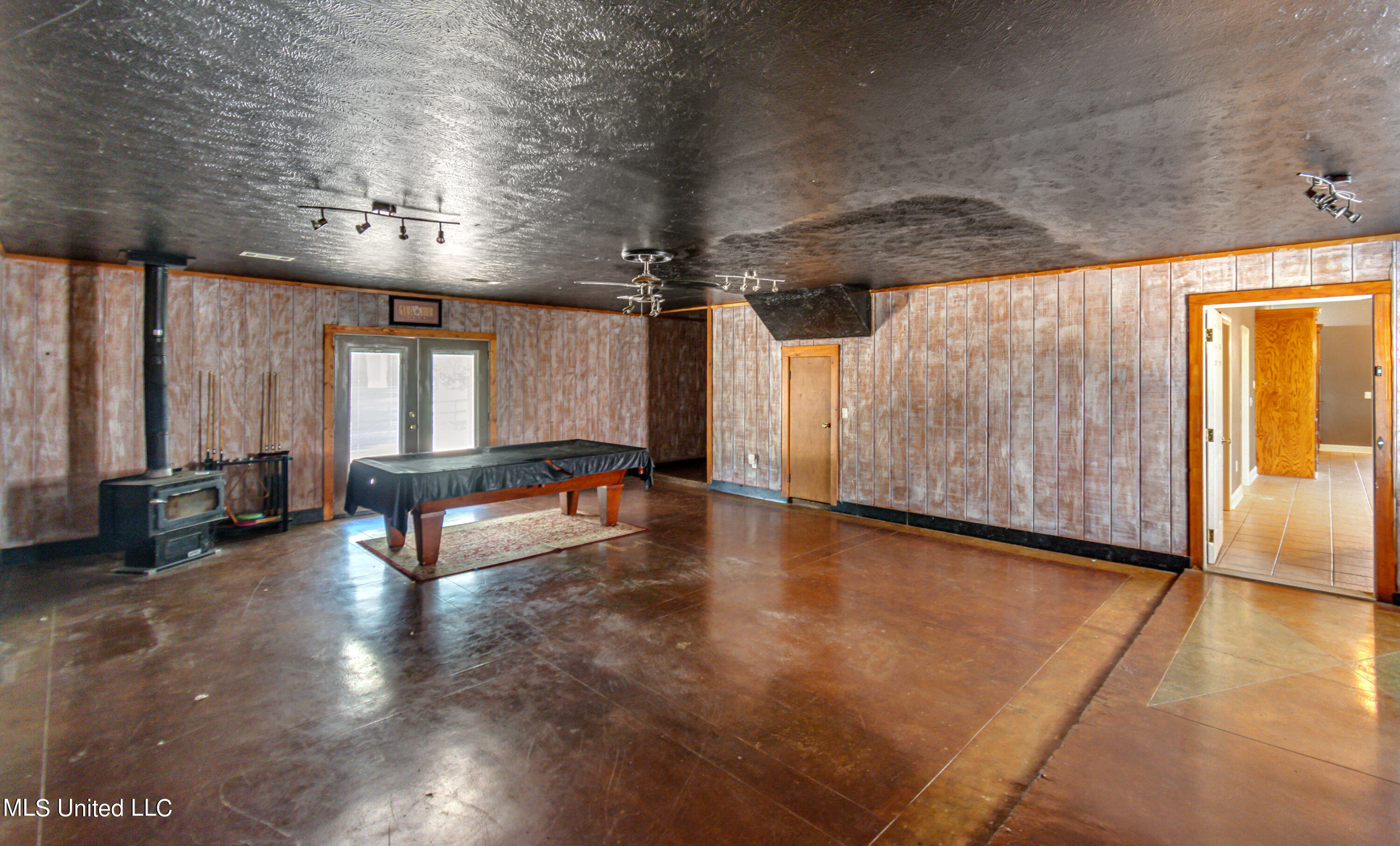 150 Hope Lane Property Photo 44