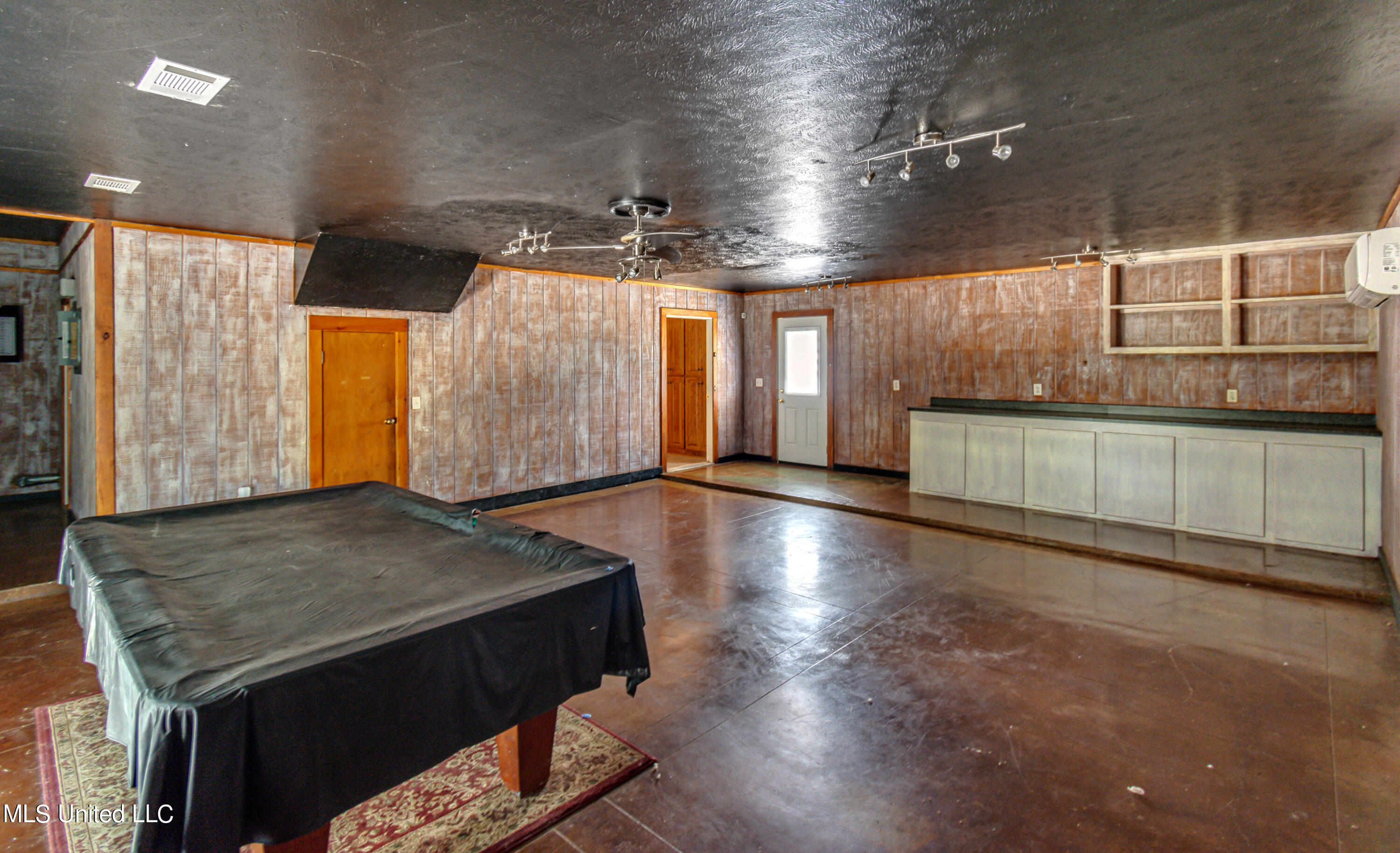 150 Hope Lane Property Photo 45