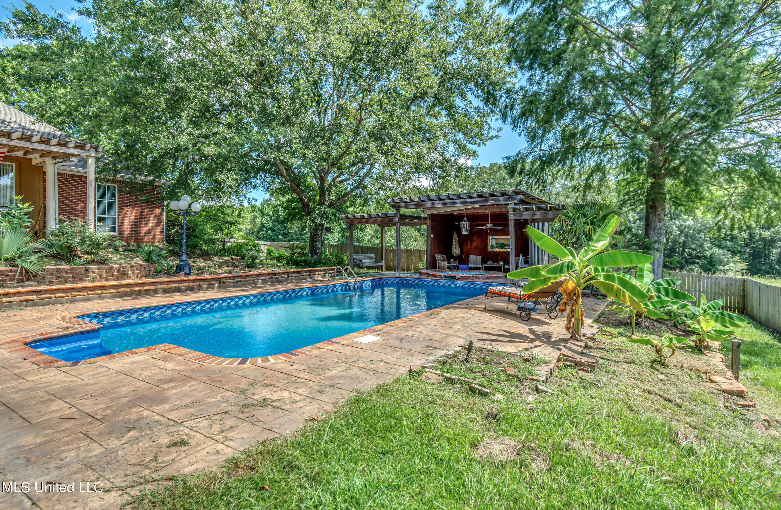 150 Hope Lane Property Photo 49
