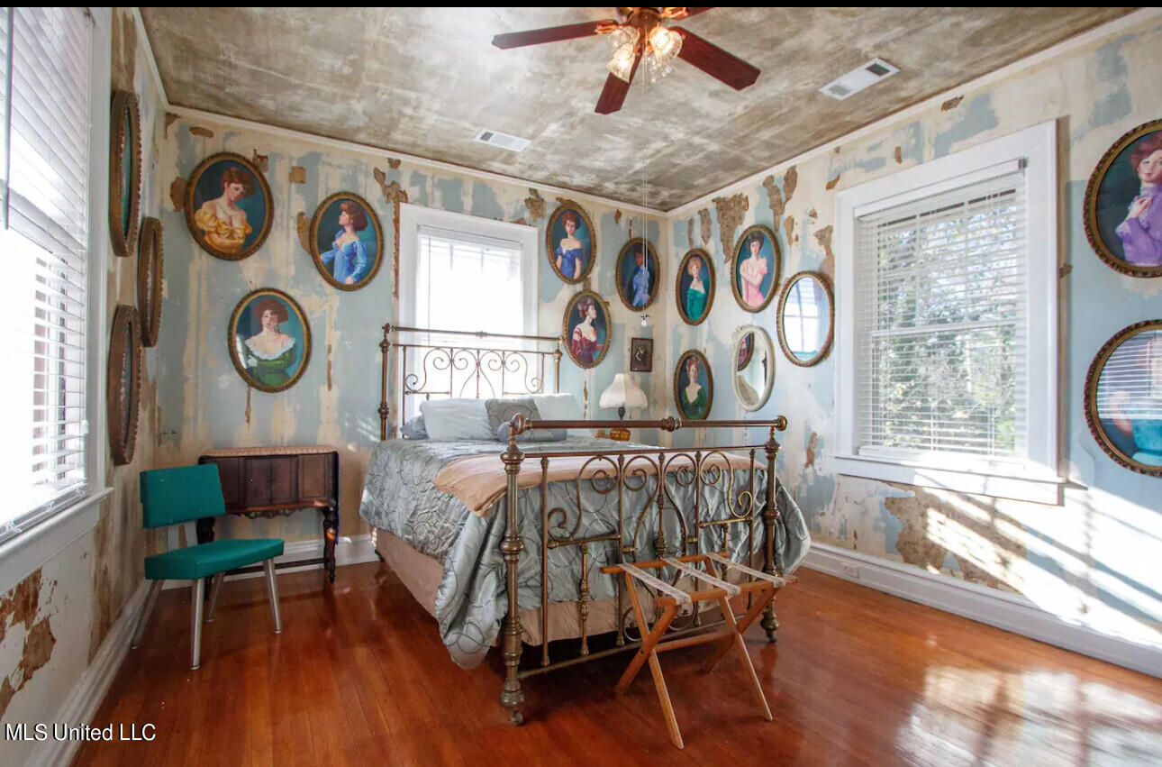 111 Leflore Avenue Property Photo 12