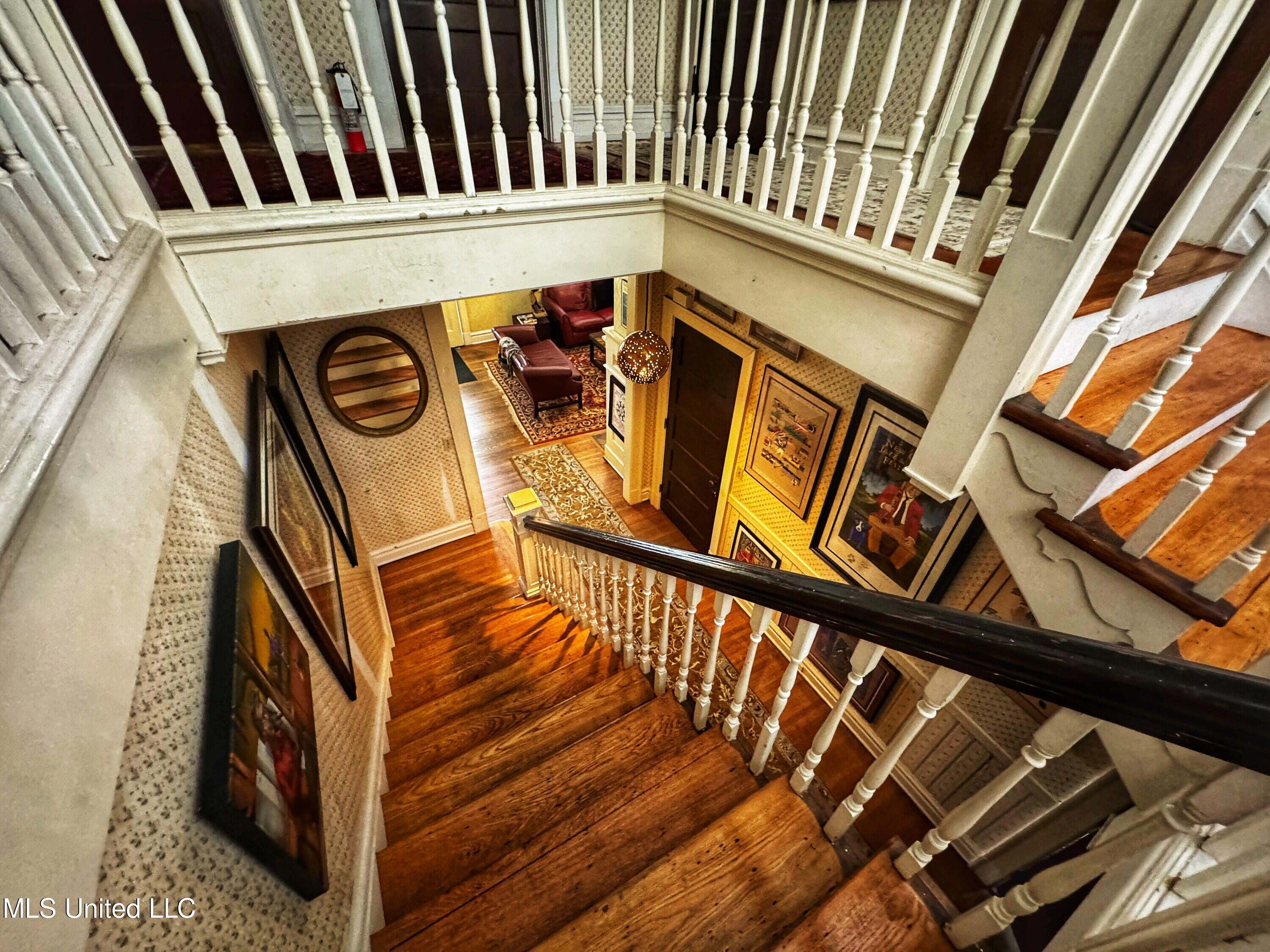 111 Leflore Avenue Property Photo 17