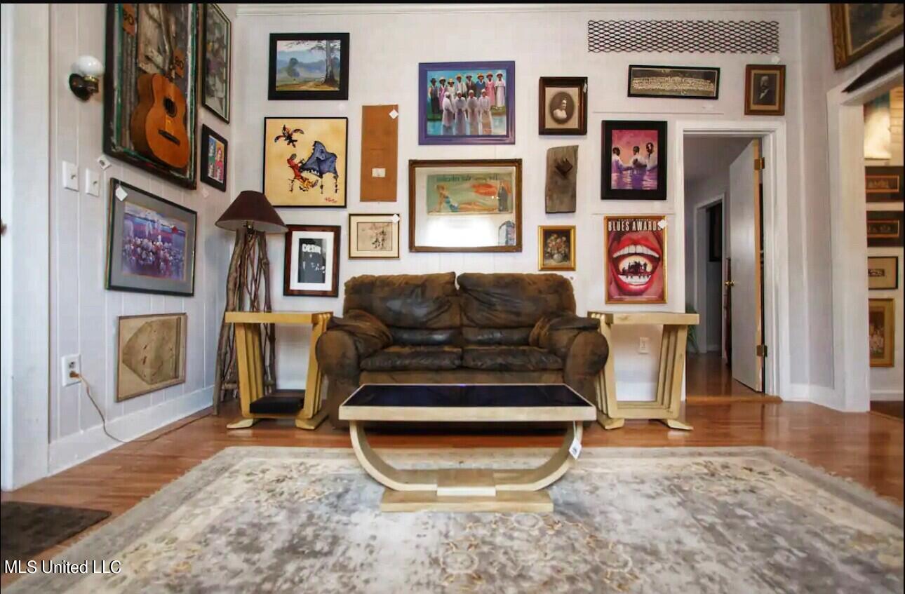 111 Leflore Avenue Property Photo 33