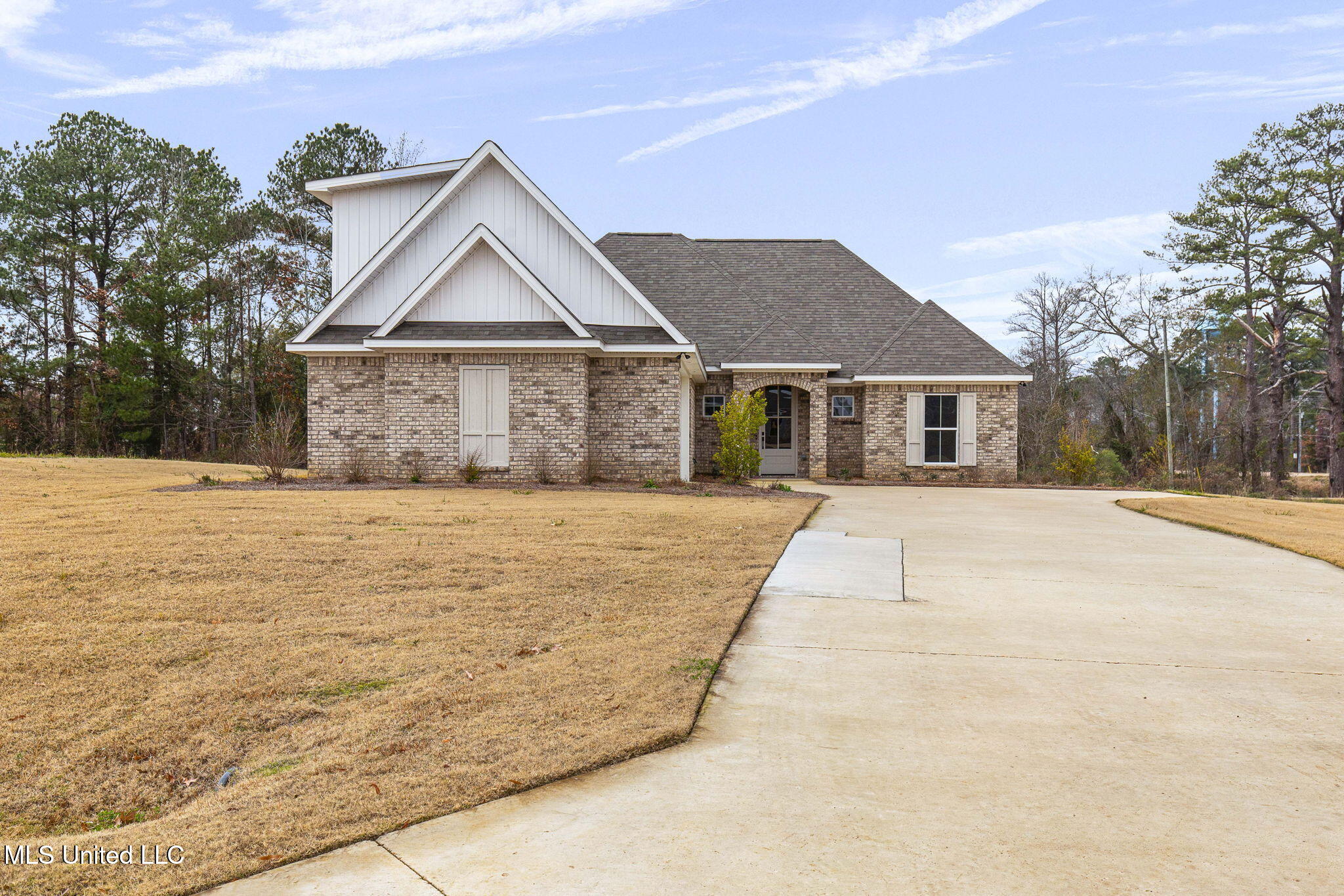 202 Lizzy Lane Property Photo 1