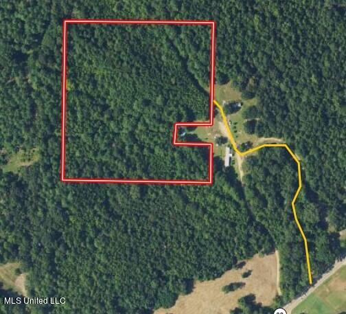 Hwy 32 Property Photo 6