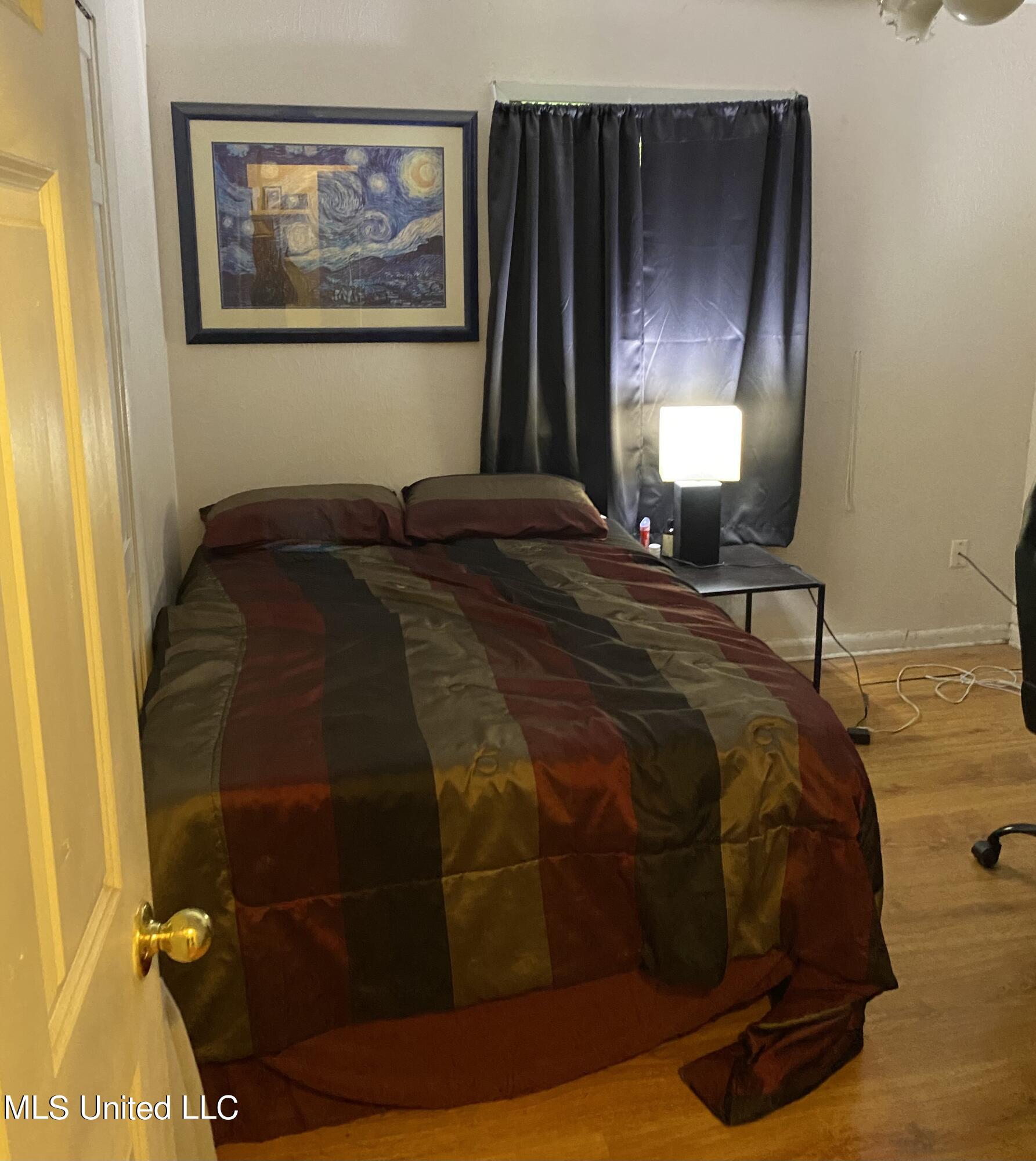 204 N Wilson Boulevard Property Photo 11
