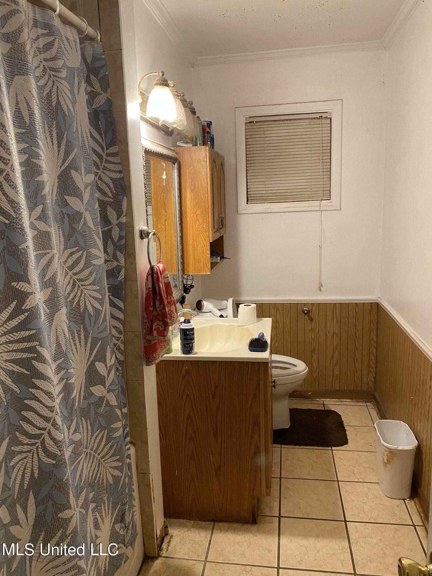 204 N Wilson Boulevard Property Photo 13