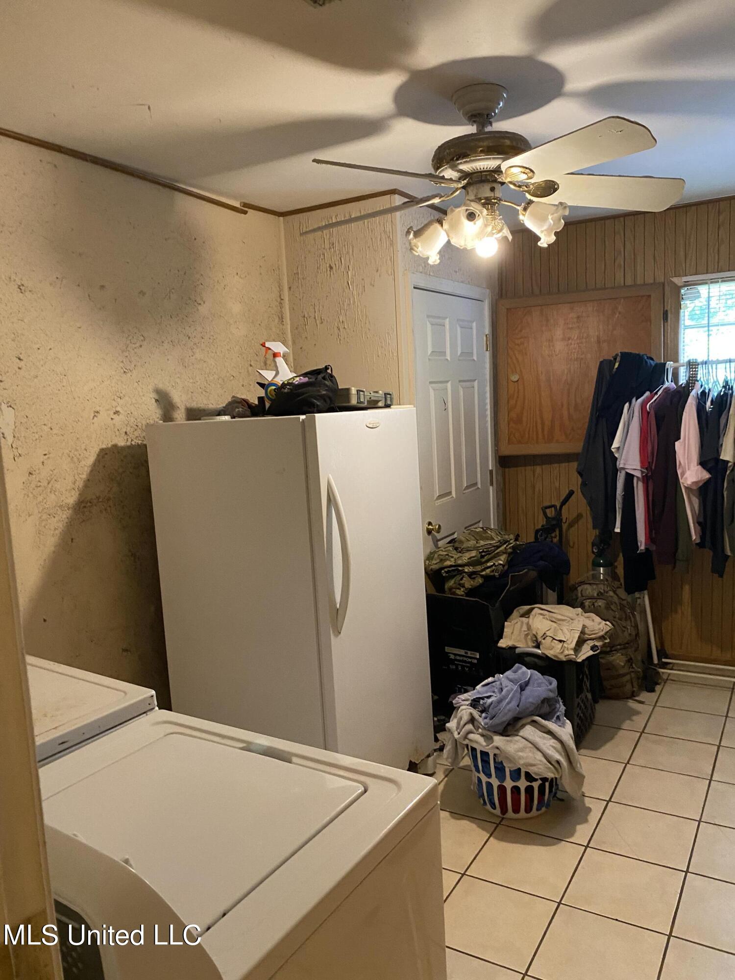 204 N Wilson Boulevard Property Photo 18