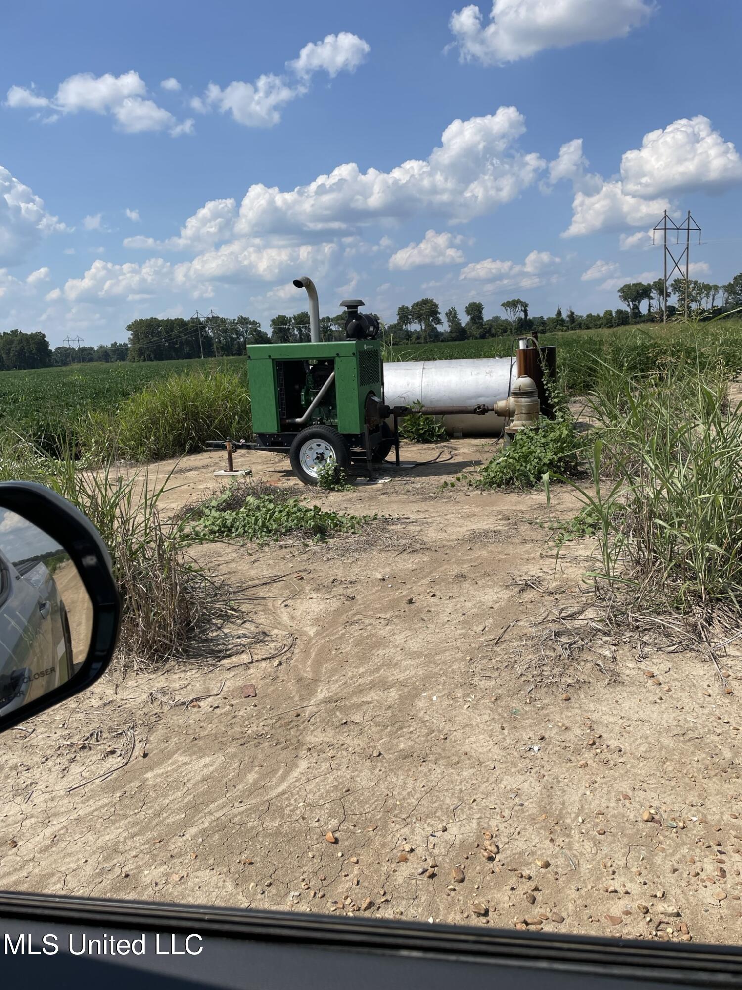 Straight Bayou Road Property Photo 6