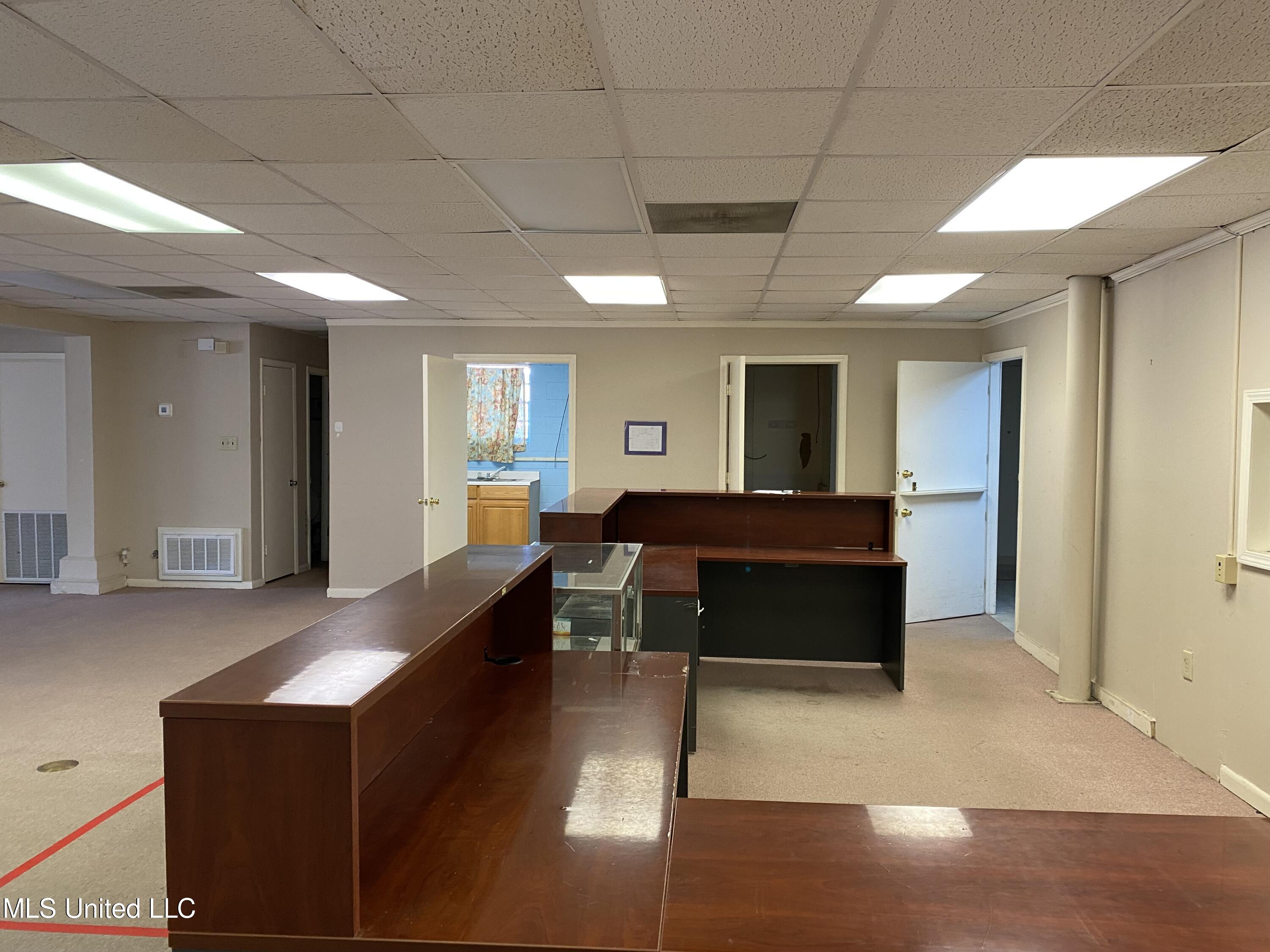 1120 Broad Avenue Property Photo 5