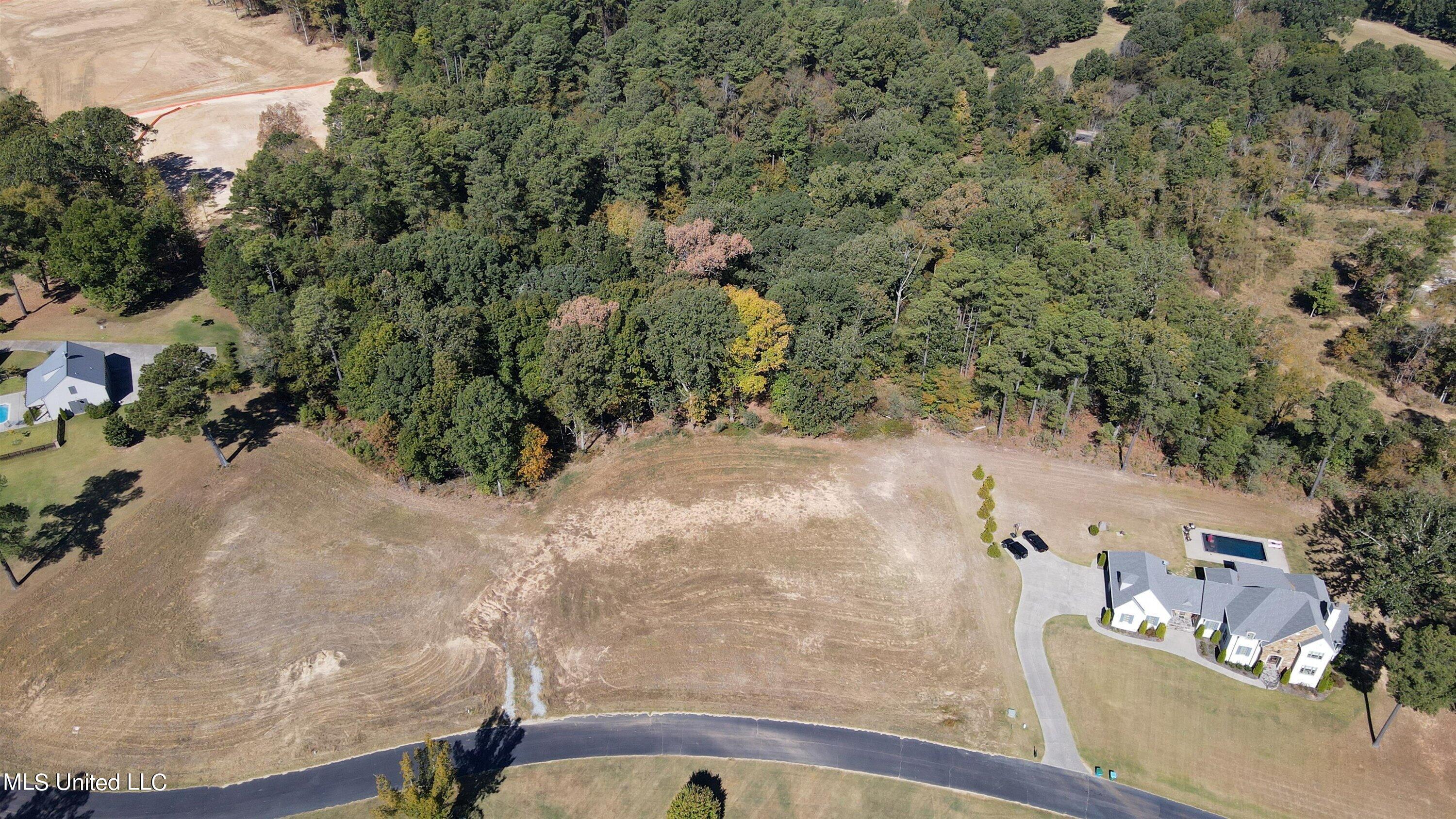 5665 Ginners Lane Property Photo 3