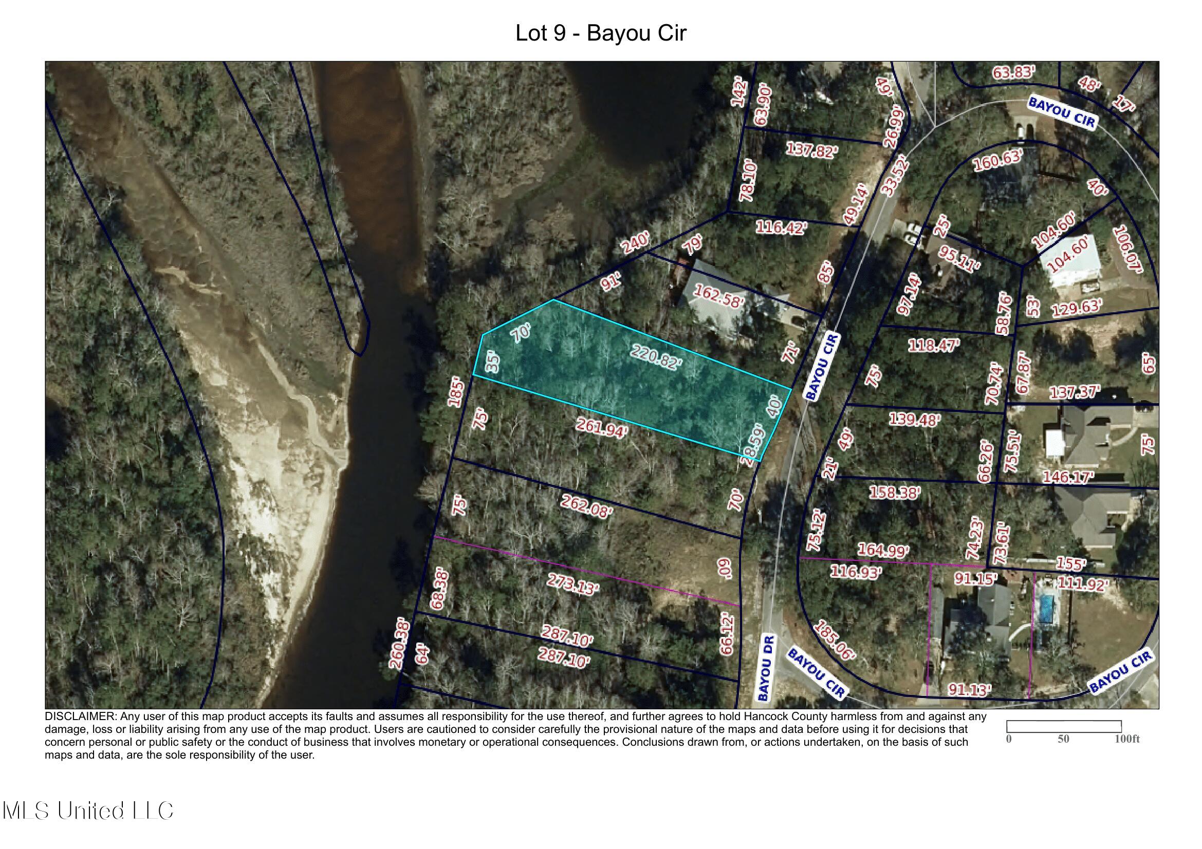 Bayou Circle Property Photo 3