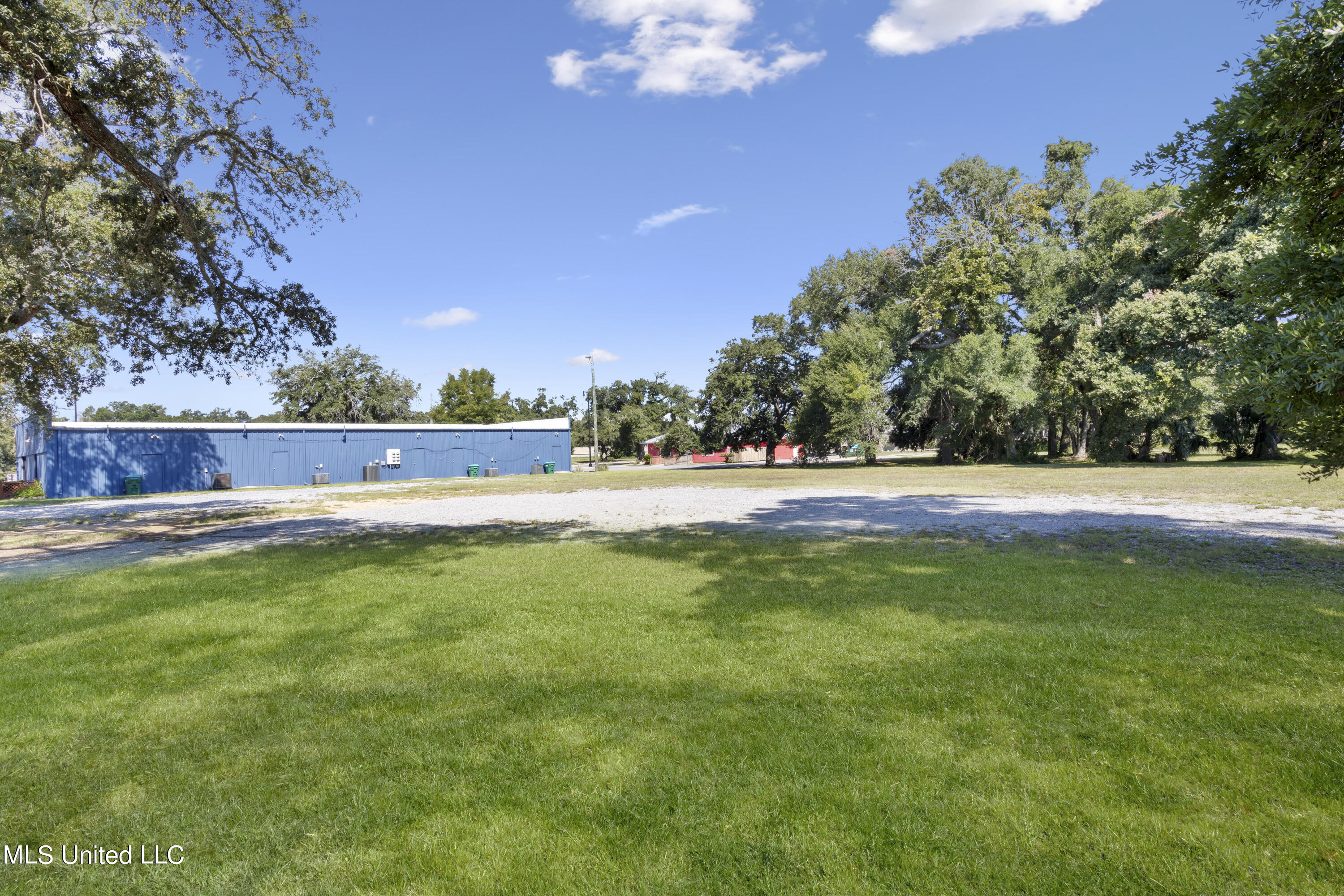 421 16th Street Property Photo 7